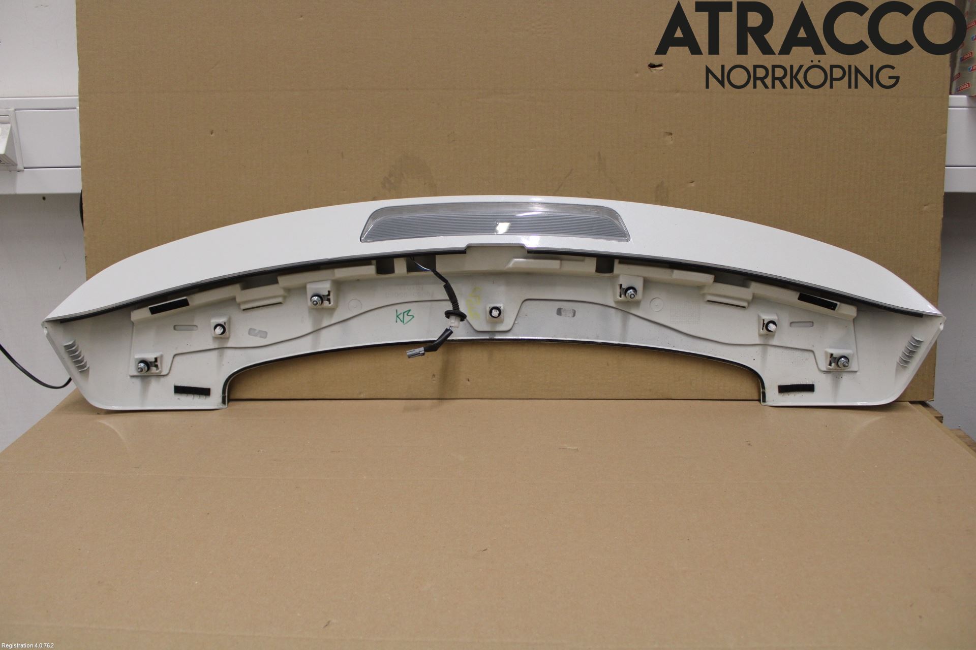 Toyota AVENSIS 16-18 Spoiler Bakluke