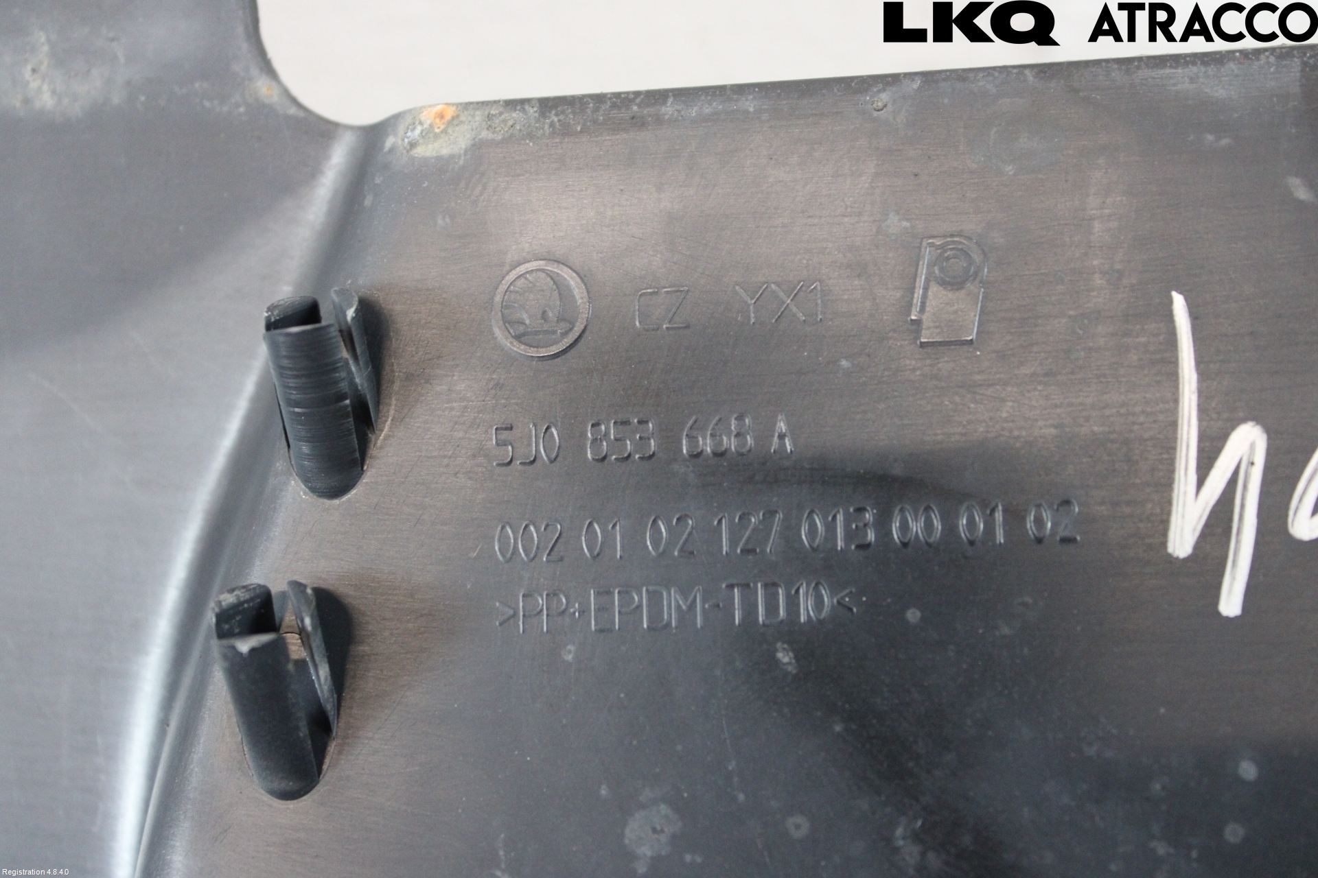 Skoda FABIA 07-14 Grill Komplett
