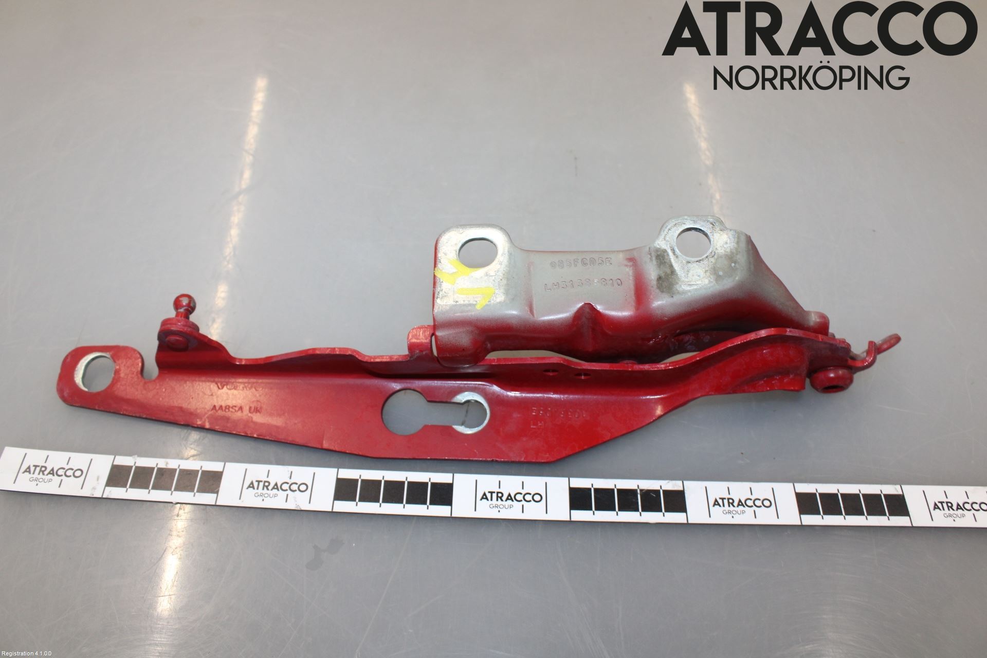 Volvo V70 14-16 Panser Hengsel - Hengsler