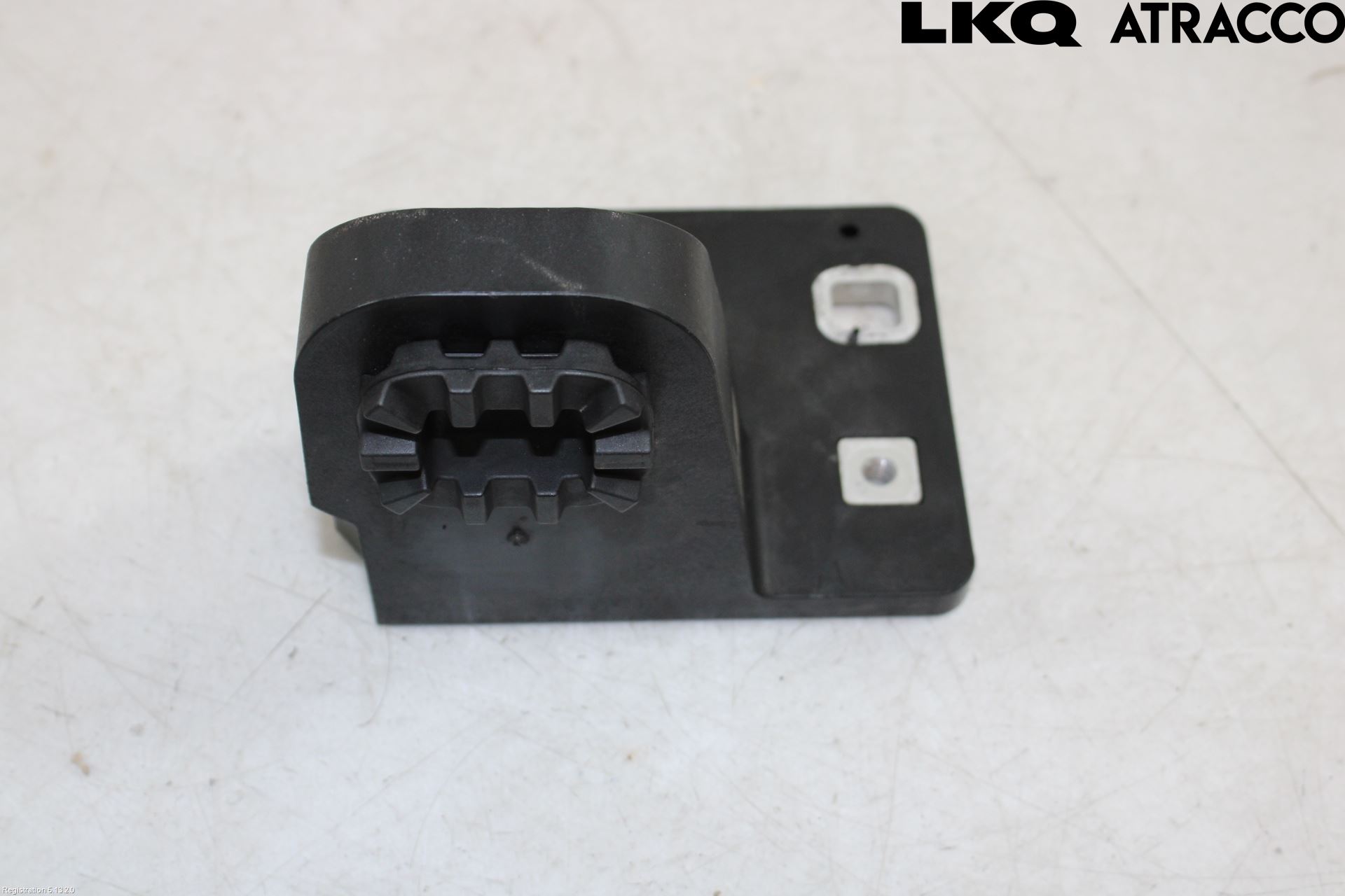 Audi Q4 E-TRON FZ 22- Radiator Feste - Ramme - Bjelk