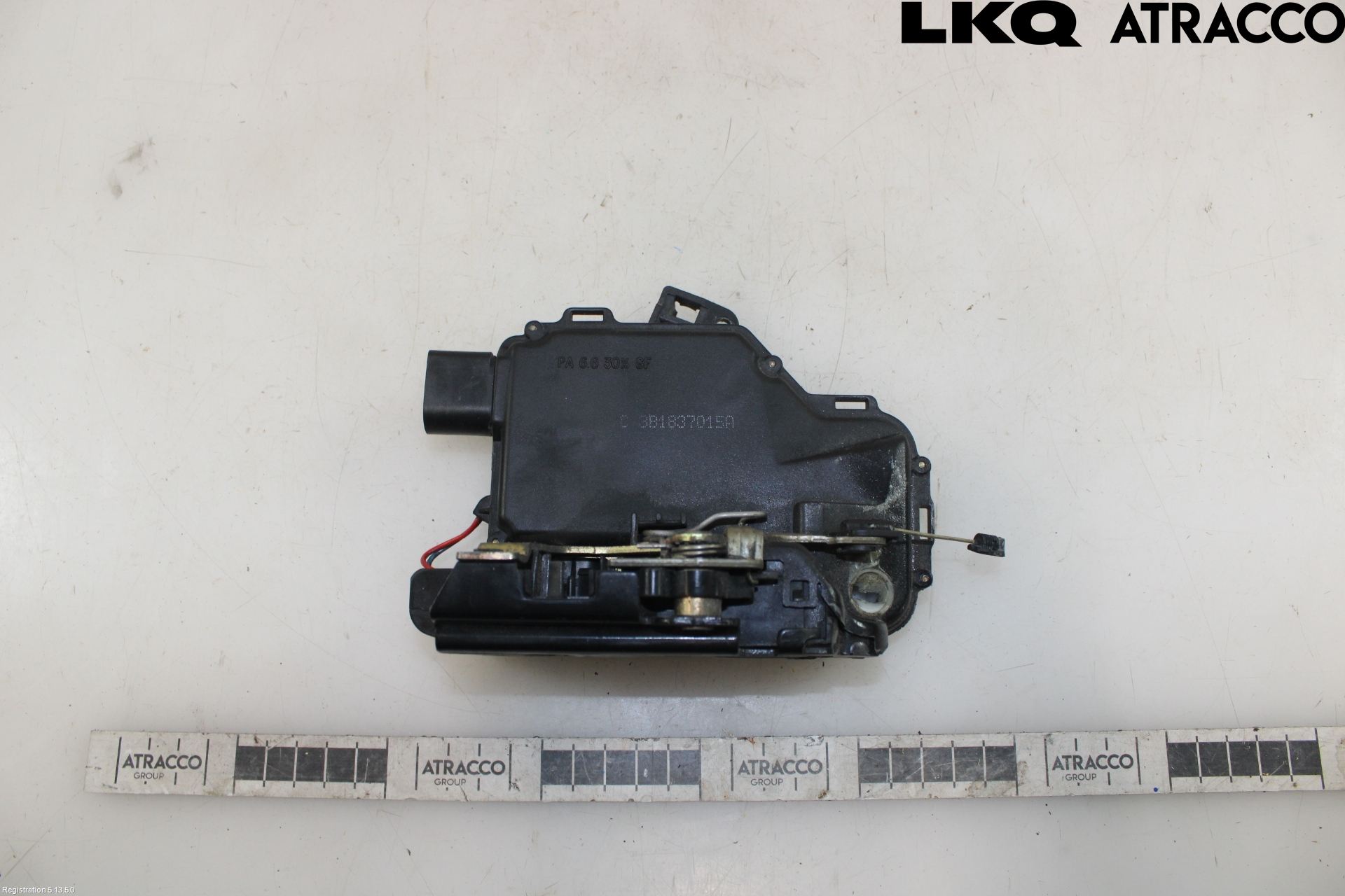Volkswagen VW BEETLE 98-10 Dørlås - Låsekasse