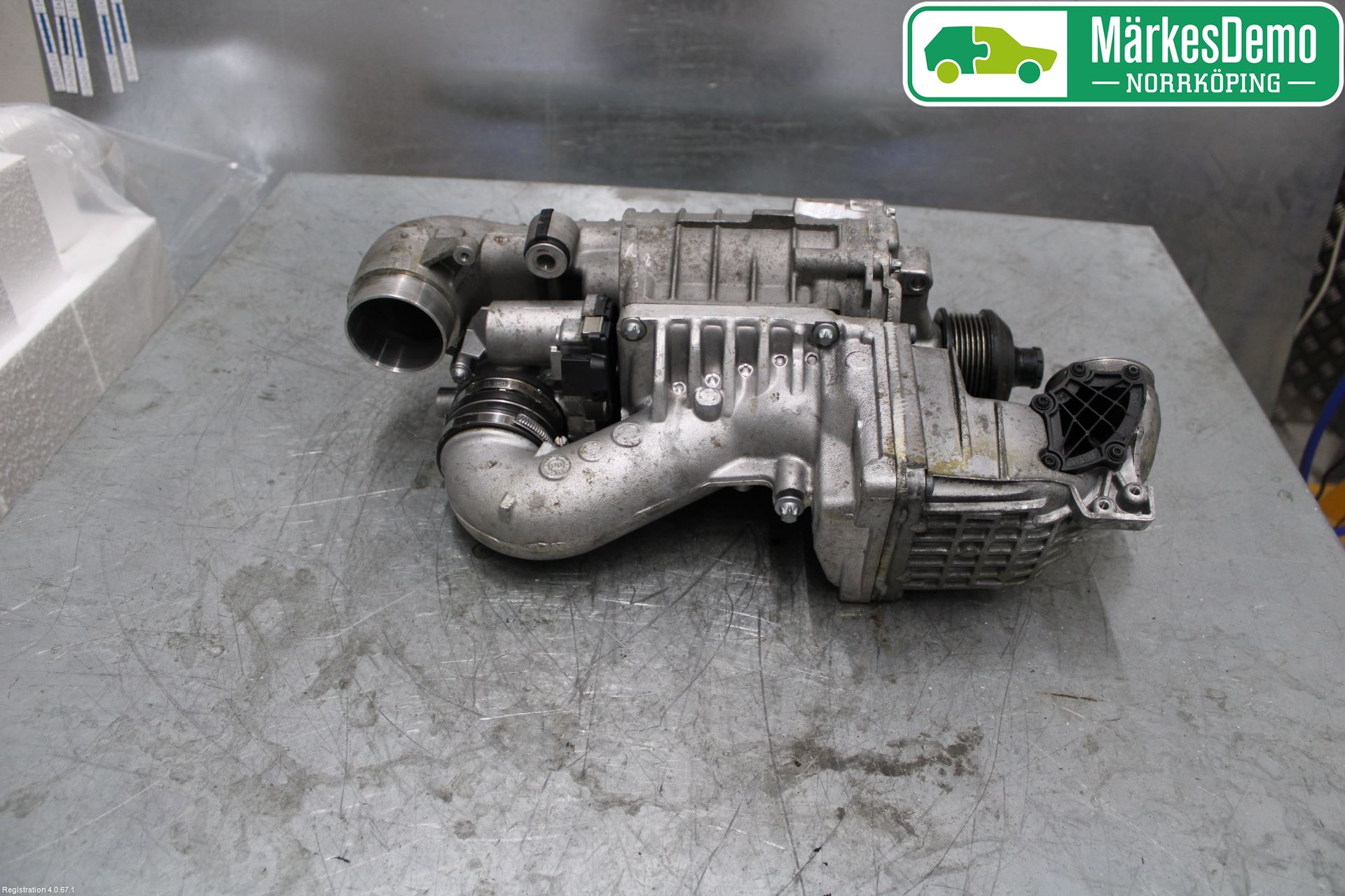 Mercedes-Benz MB C (203) 00-07 Kompressor Reimdrevet