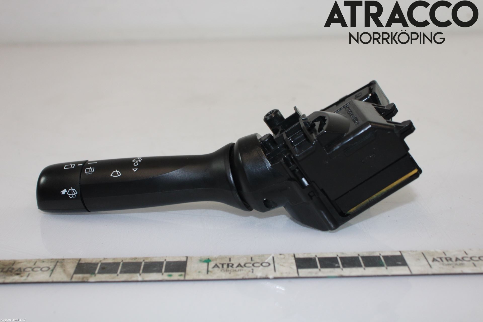 Toyota AYGO 15-21 Bryter Ratt Visker - Spyler
