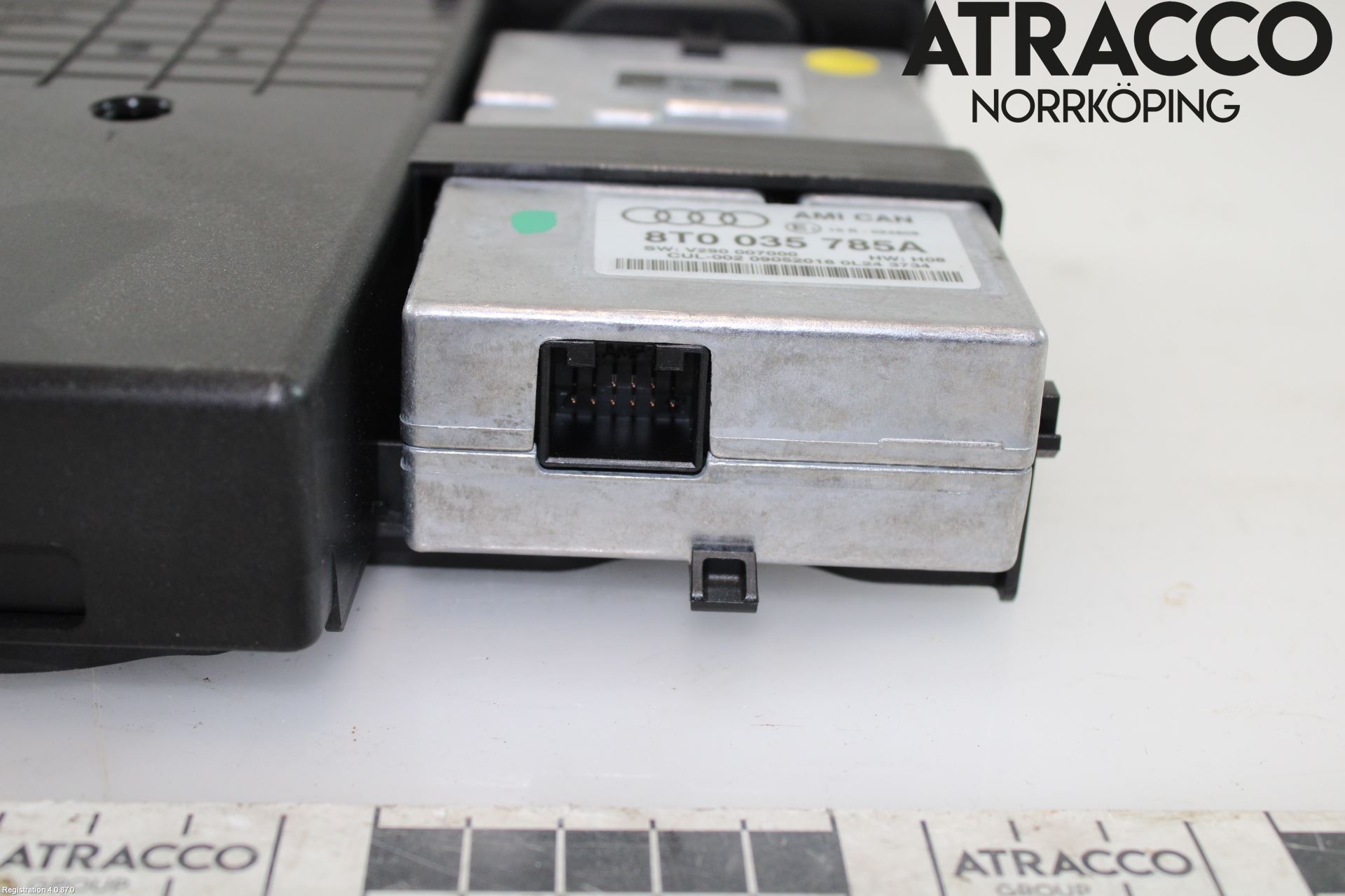 Audi Q5 09-16 Stereo Forsterker