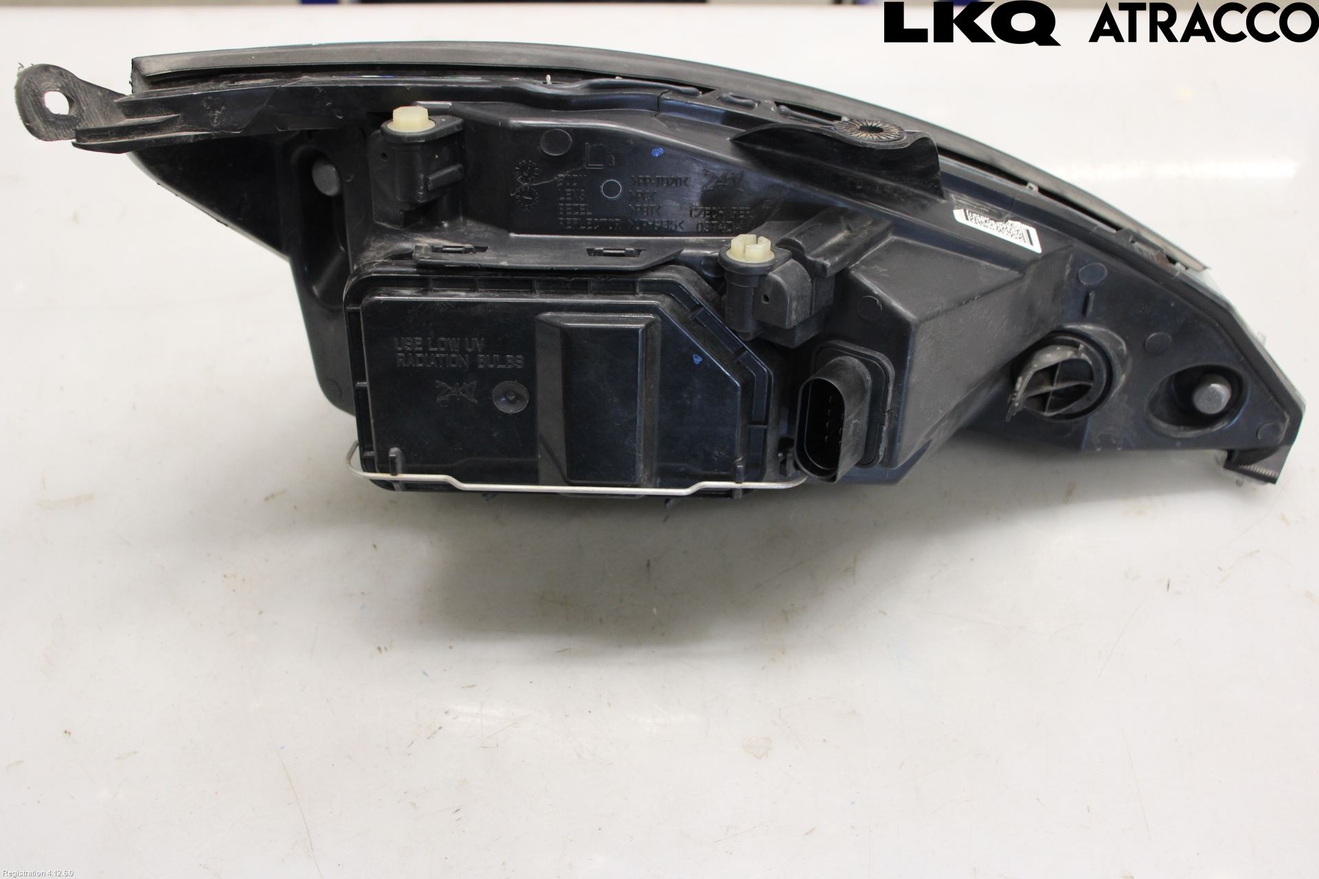 Ford FOCUS     99-04 Frontlykt Venstre