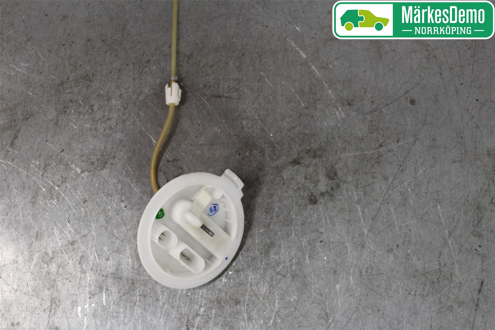 Volkswagen VW PHAETON Drivstoffpumpe Feste-Holder