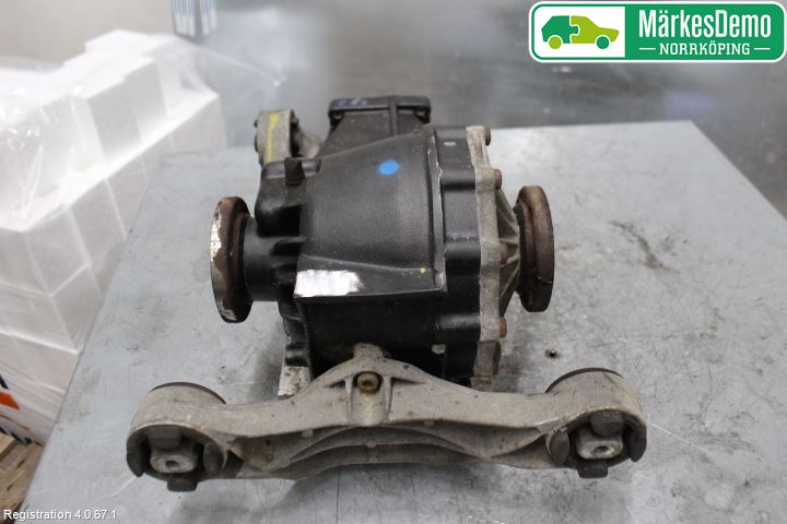 Audi A6/S6     97-05 Bakaksel Kardang Bak -Diff