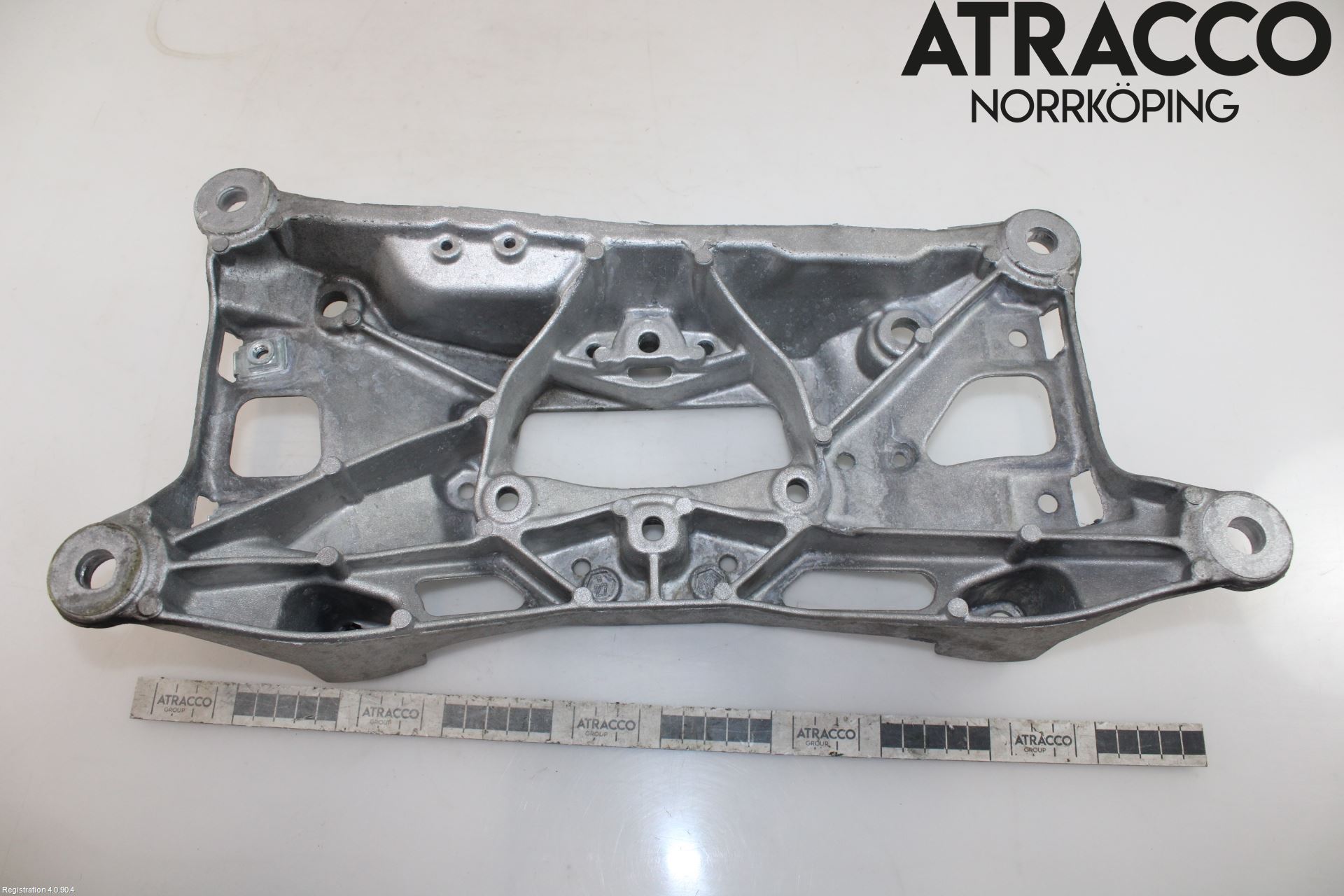 Audi A4/S4 B9 20- Gearkasse Bjelke - Travers