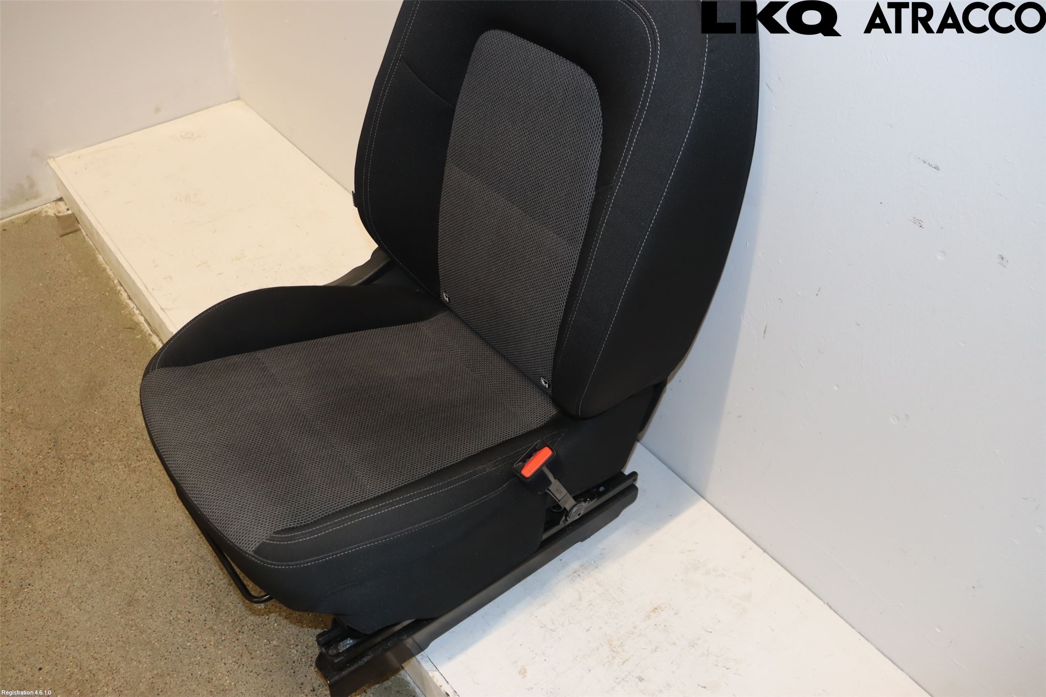 Mercedes-Benz MB CITAN/EQT (W420) 22- Innr Sete Foran Høyre