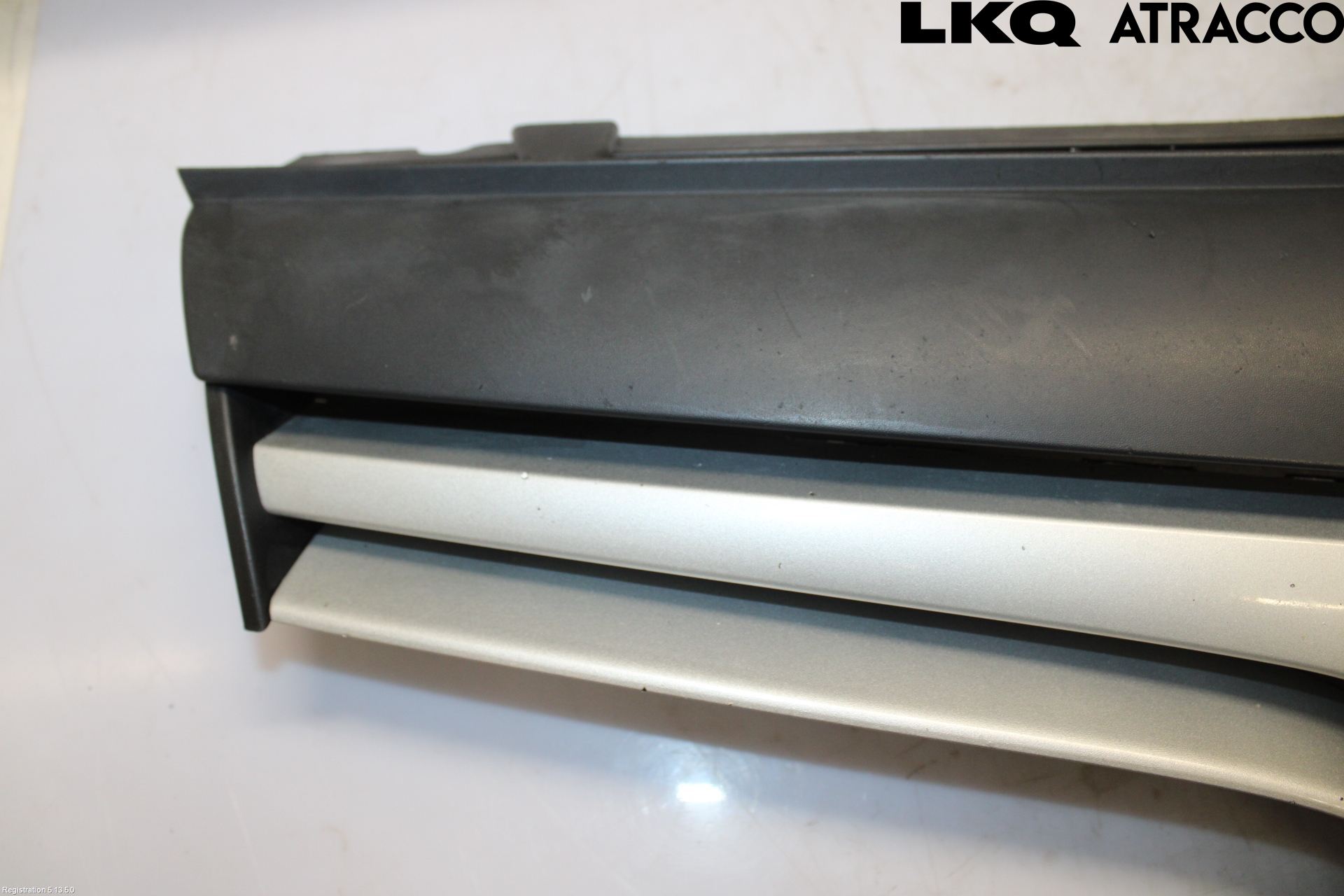 Renault KANGOO II 15-21 Grill Komplett