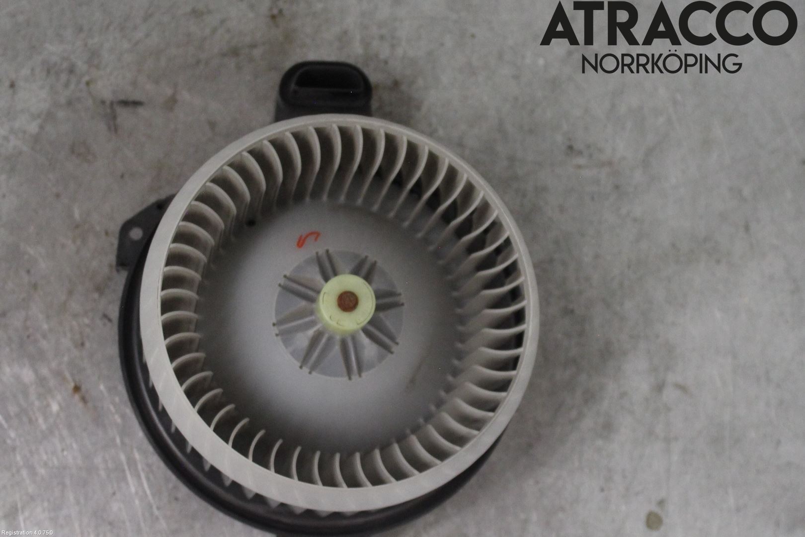 Toyota AVENSIS 09-15 Varmeapparat Viftemotor