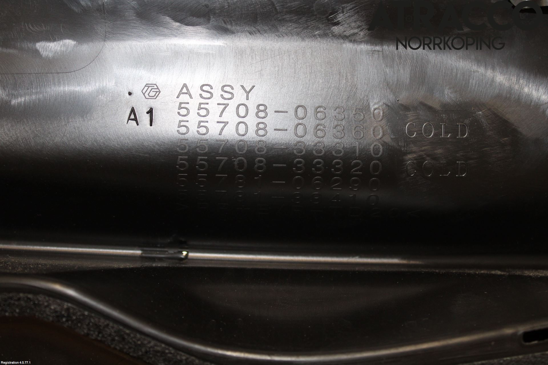 Lexus ES 250/300/330 Visker Deksel-Grill-Under Frr