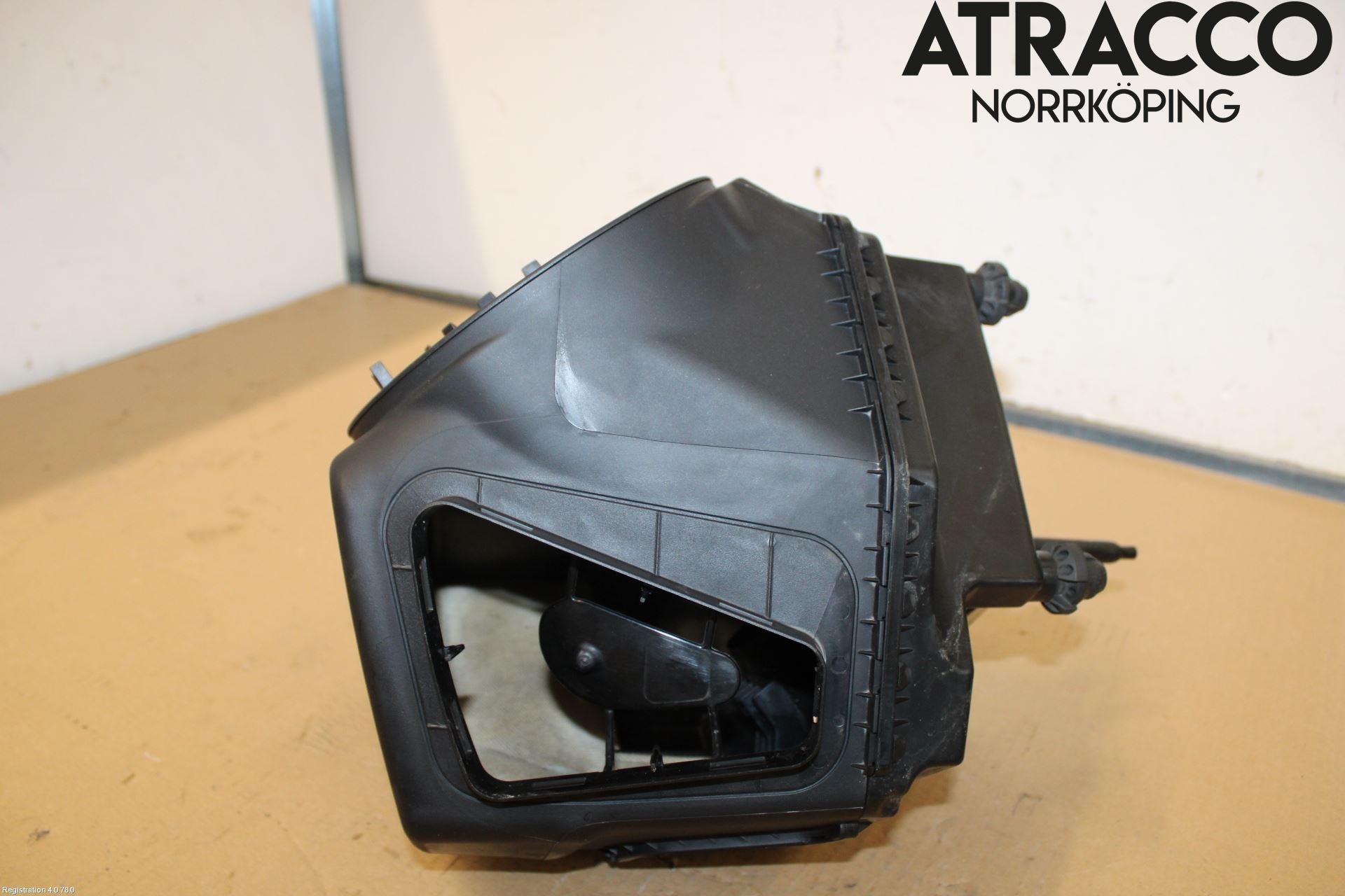 Audi A6 F2/C8 19- Luftfilter Boks