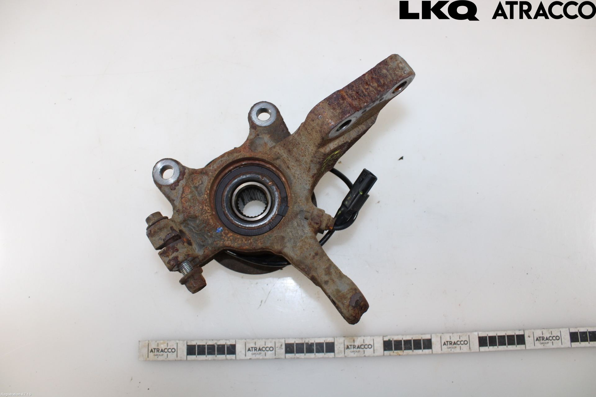 Nissan MICRA 11-16 Spindel Hf