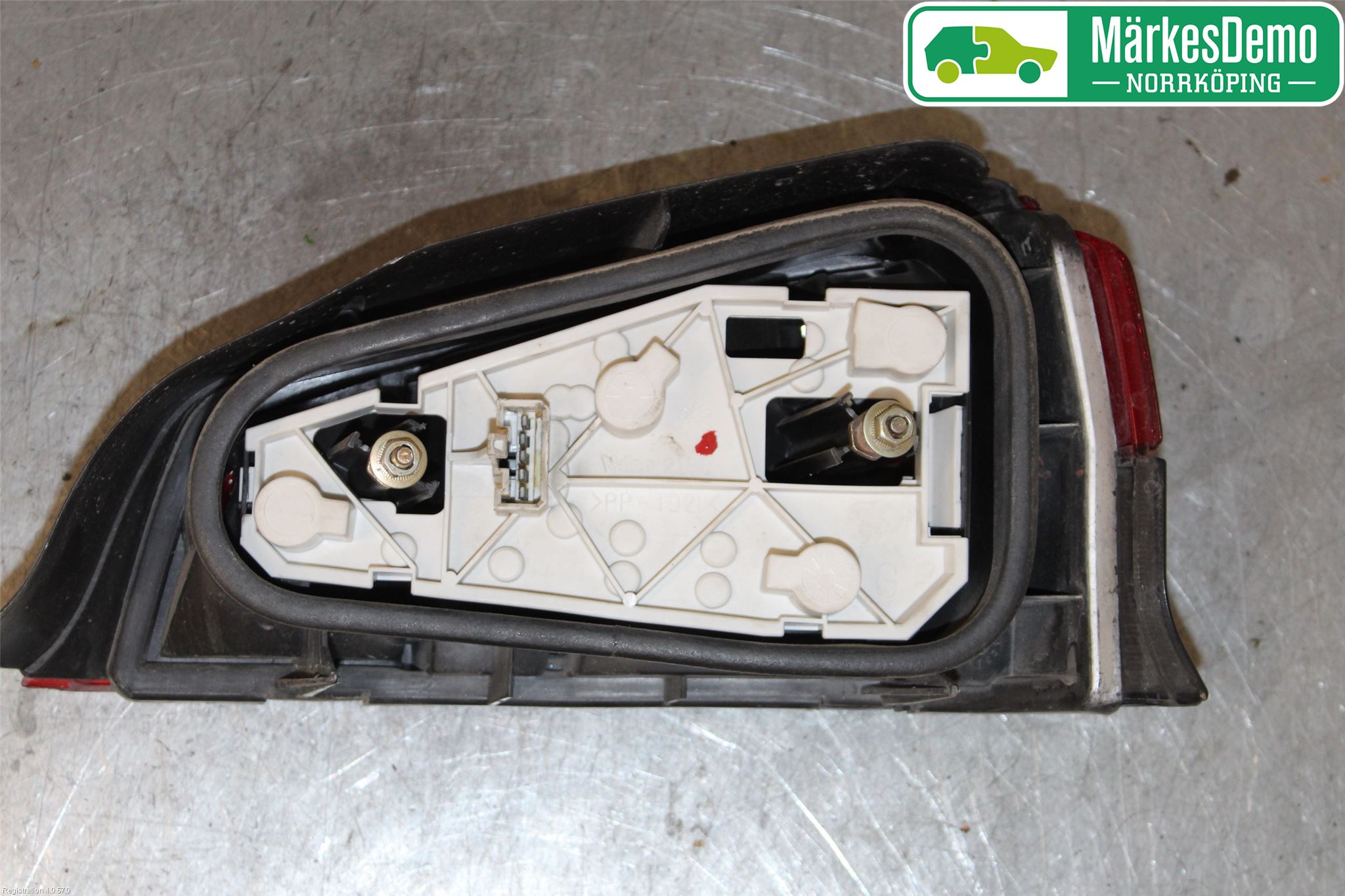Peugeot 106     92-95 Baklykt Venstre
