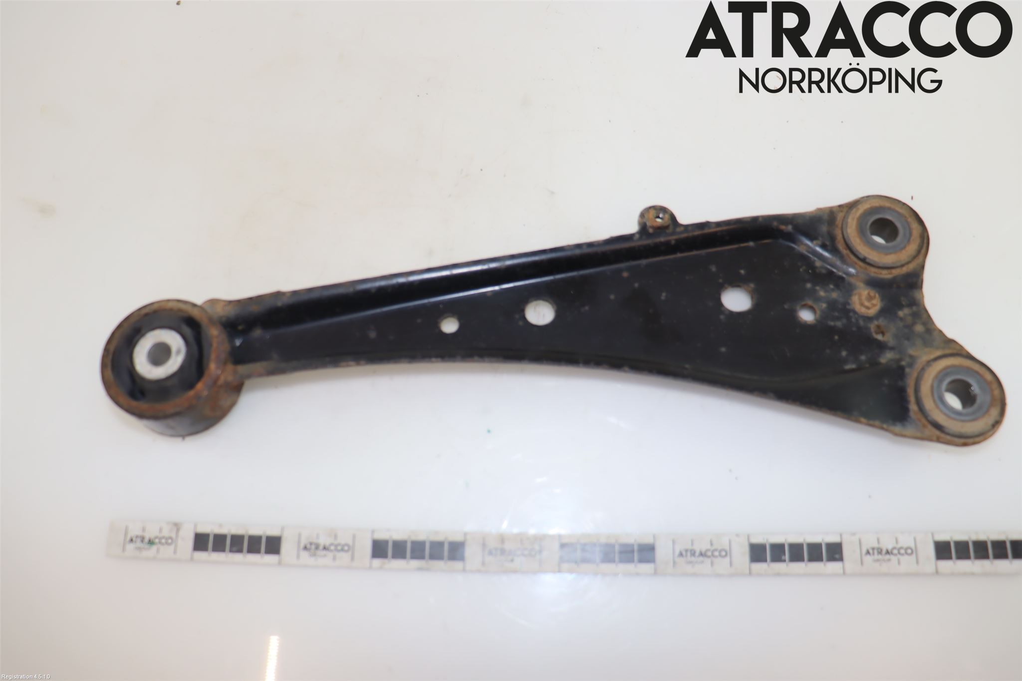Toyota RAV4 13-18 Bærearm Bak Venstre