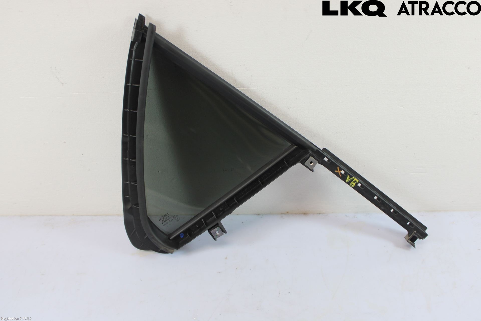Toyota YARIS CROSS XP21 21- Dørrute Bak Vens Trekant 4D