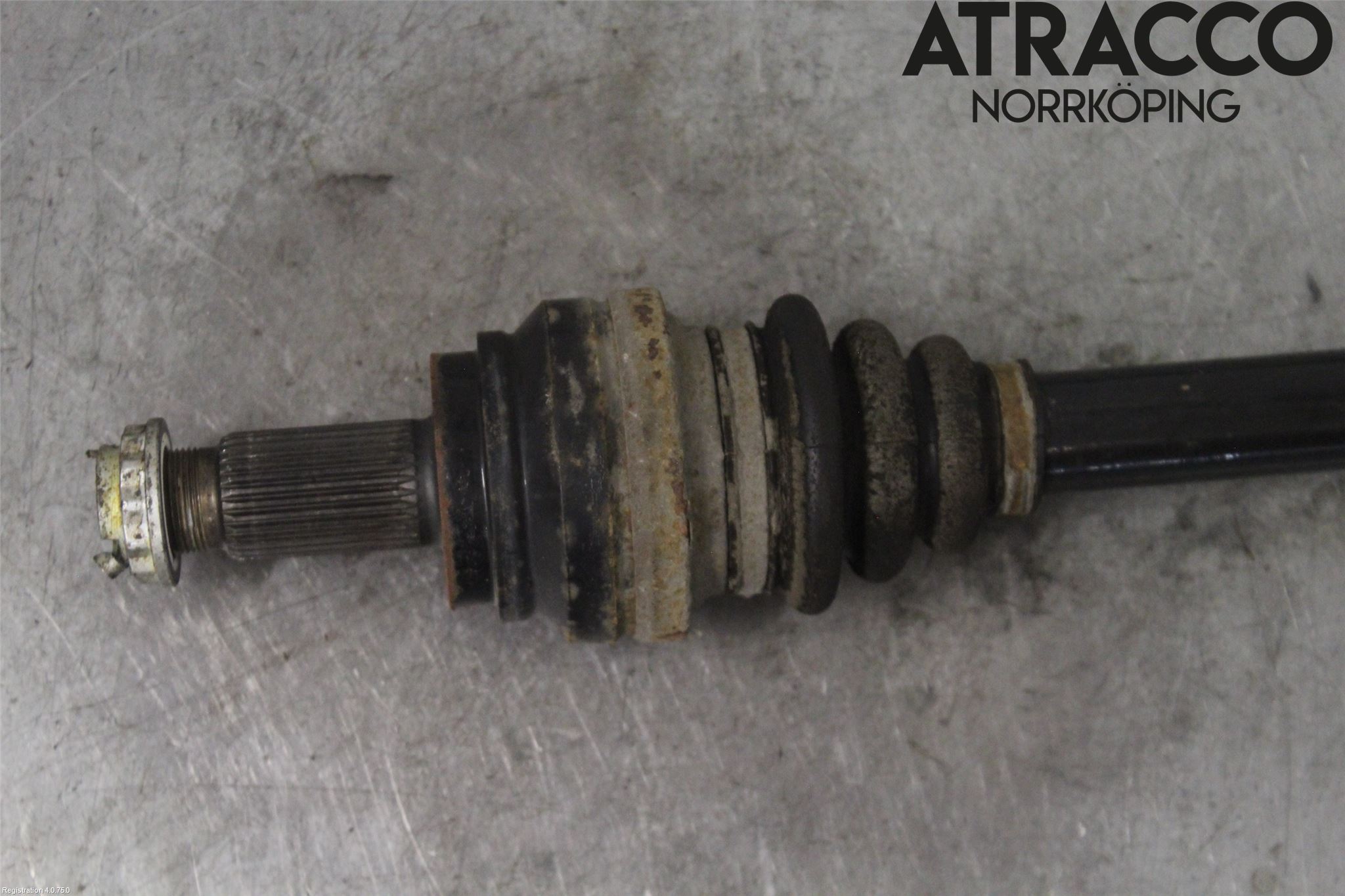 BMW 5 F10/F11/F18 09-17 Drivaksel Bak Kompl Venstre