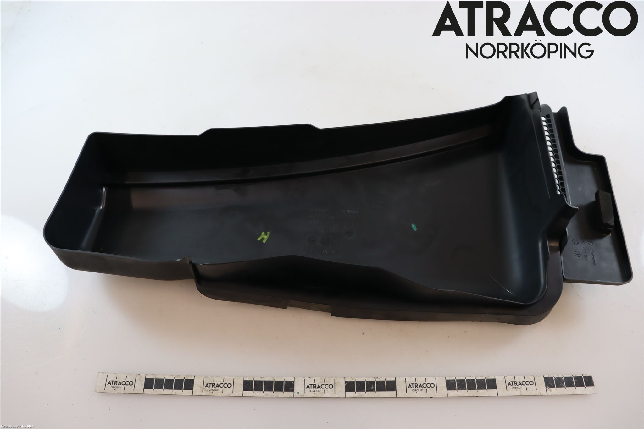 Audi A4/S4 08-11 Visker Deksel-Grill-Under Frr