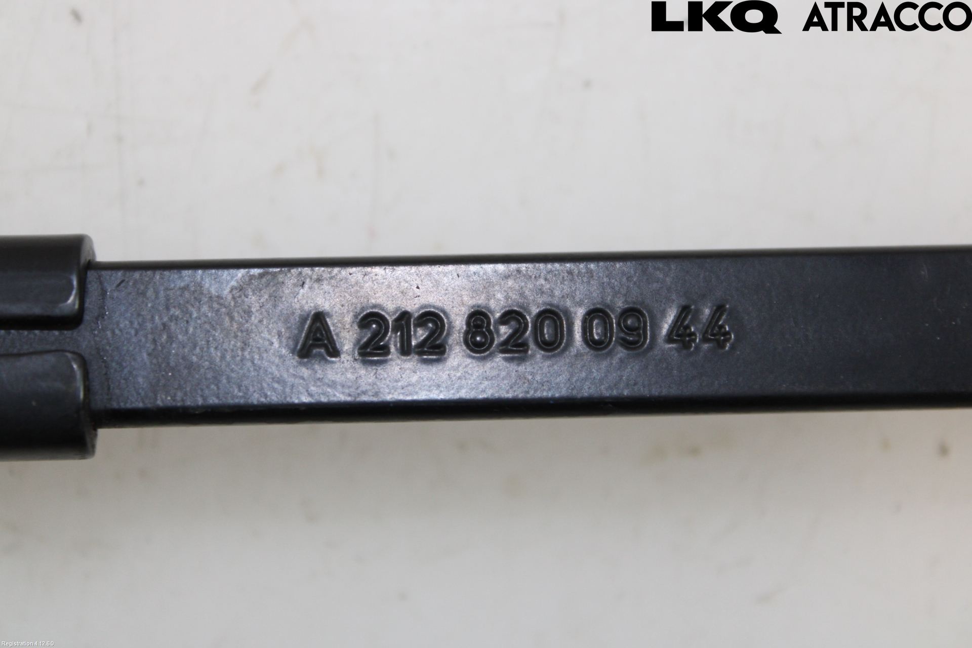 Mercedes-Benz MB E-KLASS (W212) 09-16 Viskerarm-Armer Frontrute