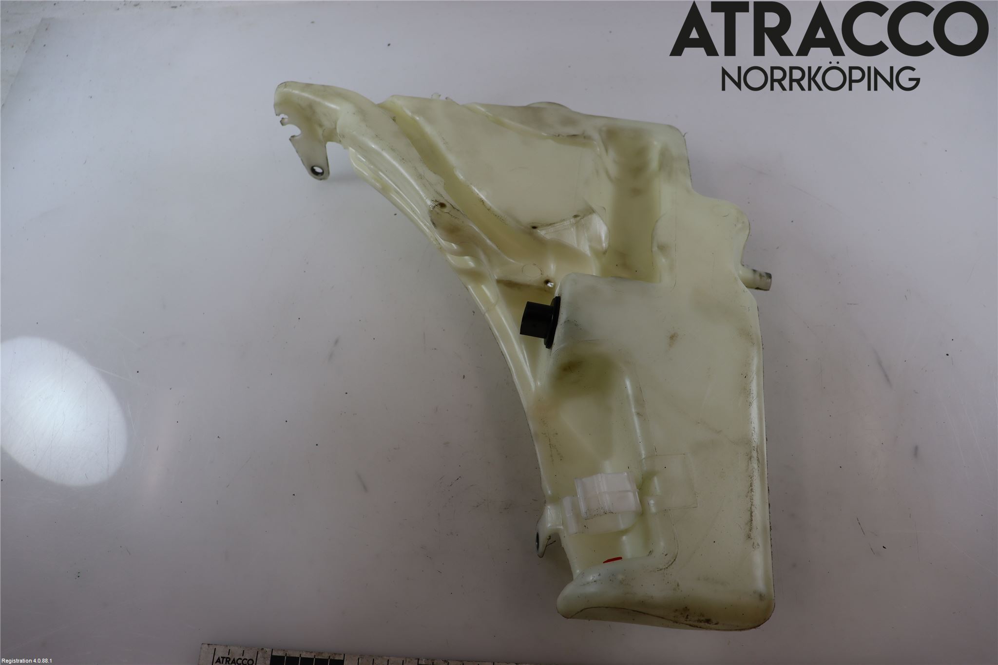 Audi A4 12-15 Spylerbeholder Frontrute-Lykte