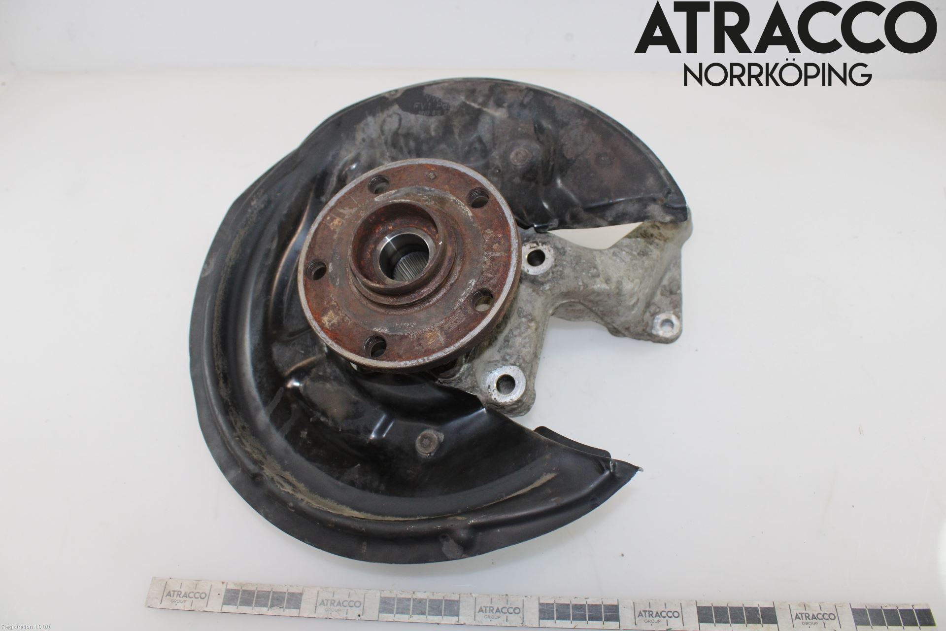 Audi Q3 8U 12-18 Spindel Vb