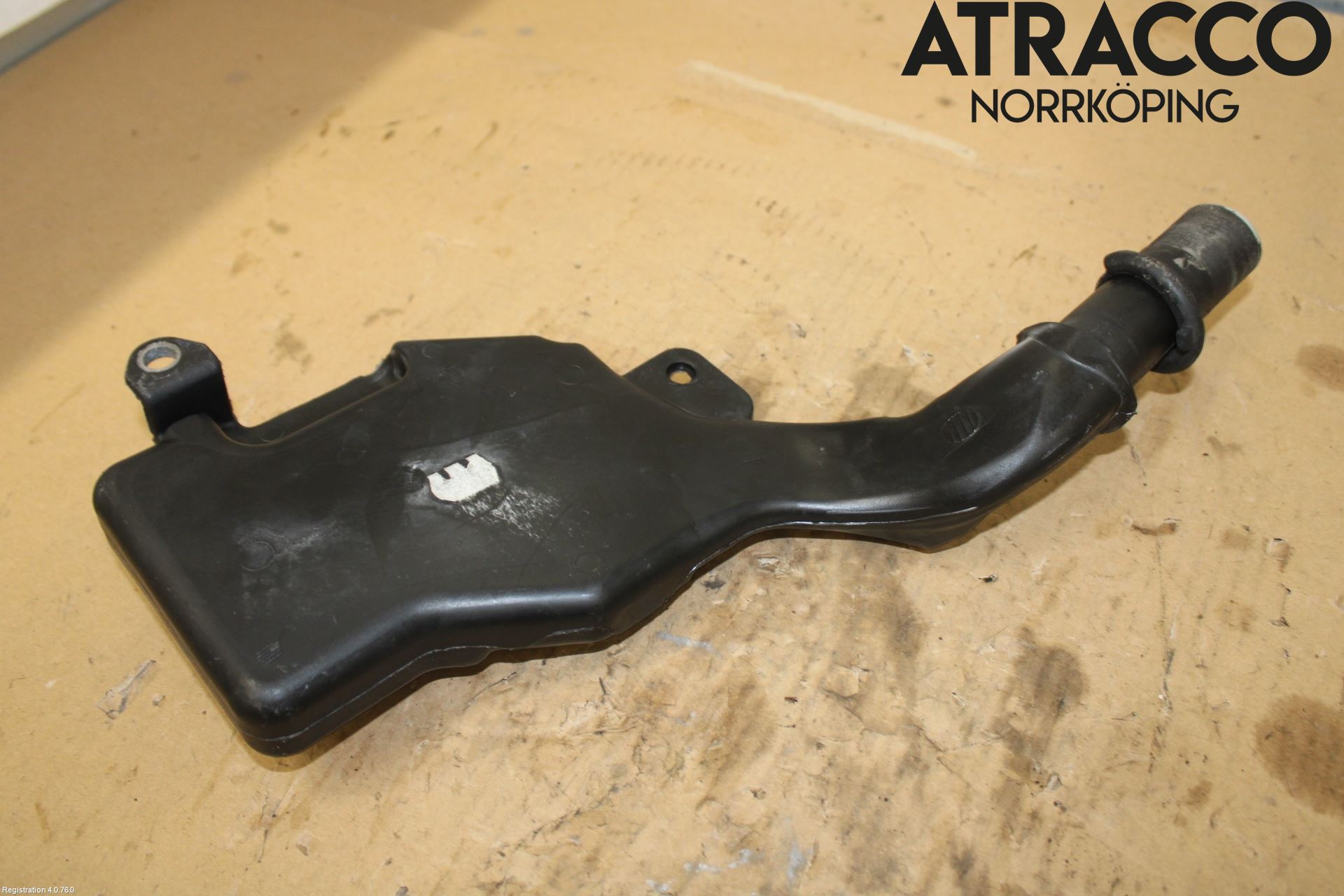 Audi A4/S4 08-11 Påfyllingsrør For Vasketank