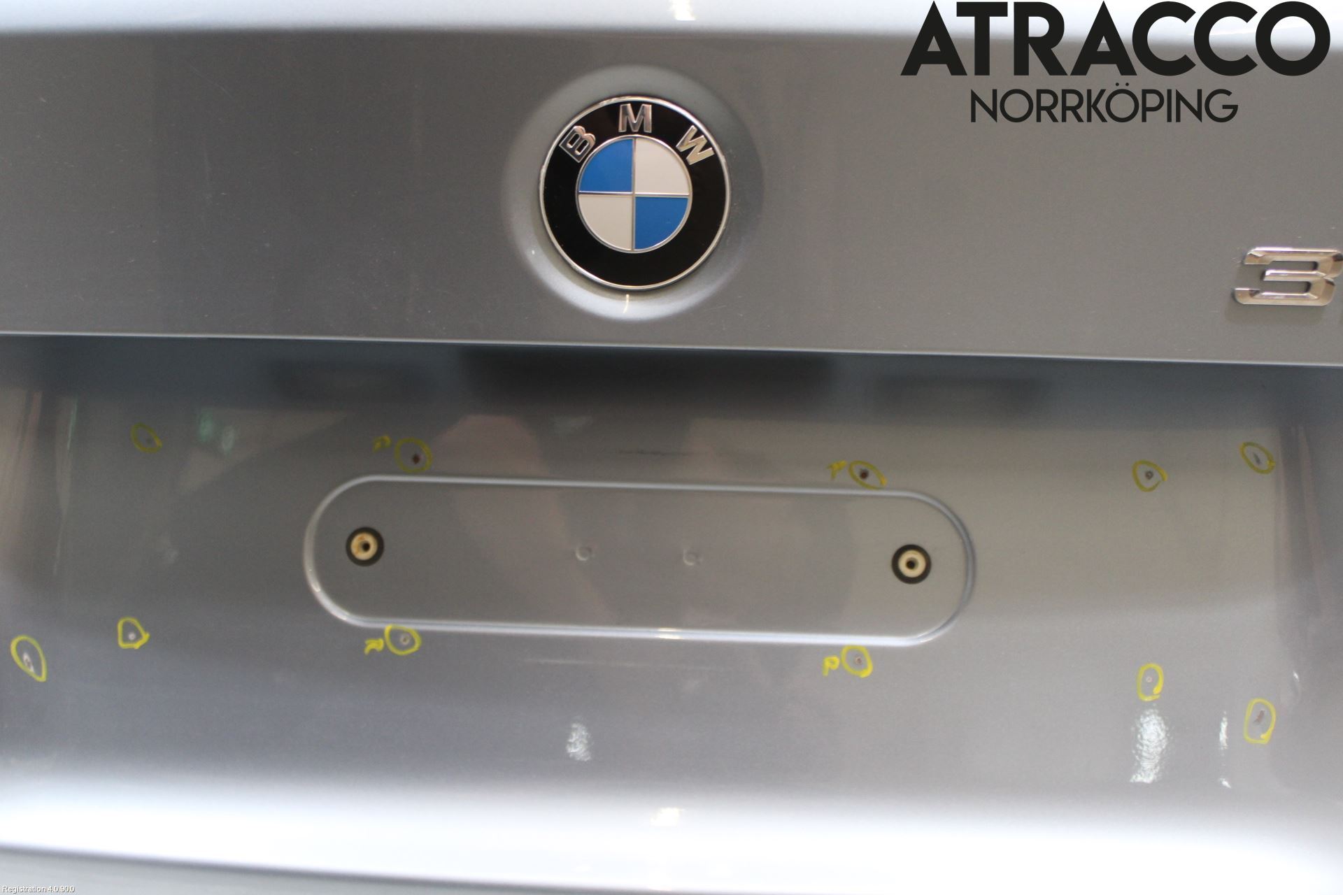 BMW 3 F30/F31/F80 12-19 Bakluke Koffertlokk