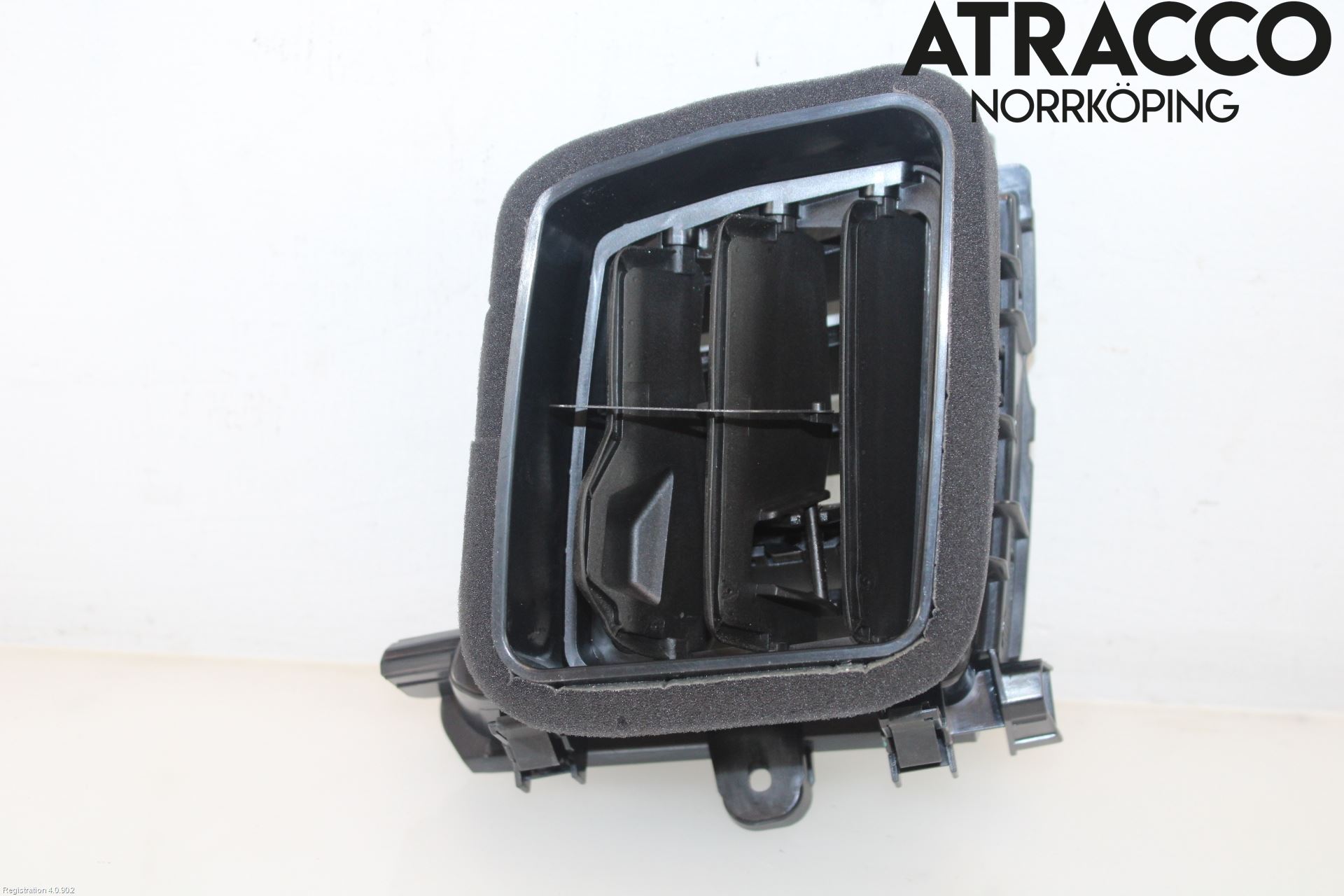 Audi Q4 E-TRON FZ 22- Dashbord Kanal - Dyse