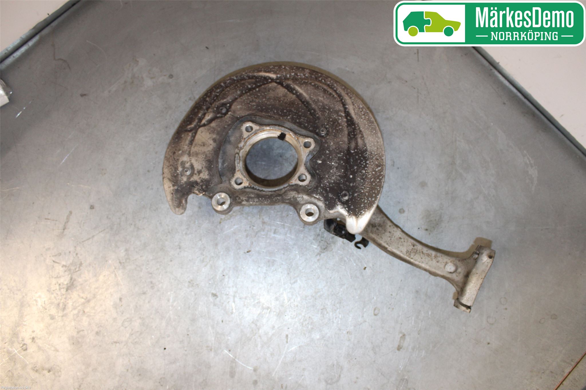 Audi A4/S4 B9 16-19 Spindel Vf