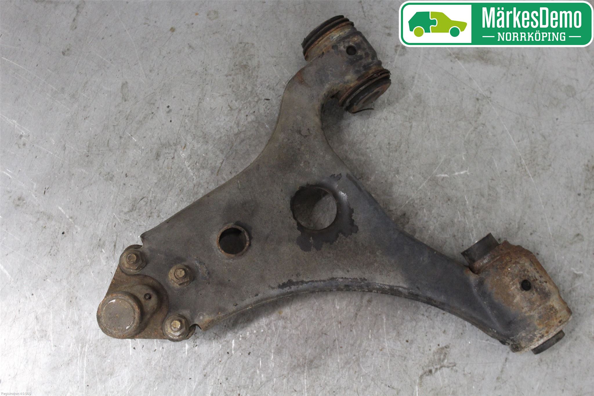Mercedes-Benz MB B-KLASS (W245) 05-12 Bærearm Foran Venstre Nedre