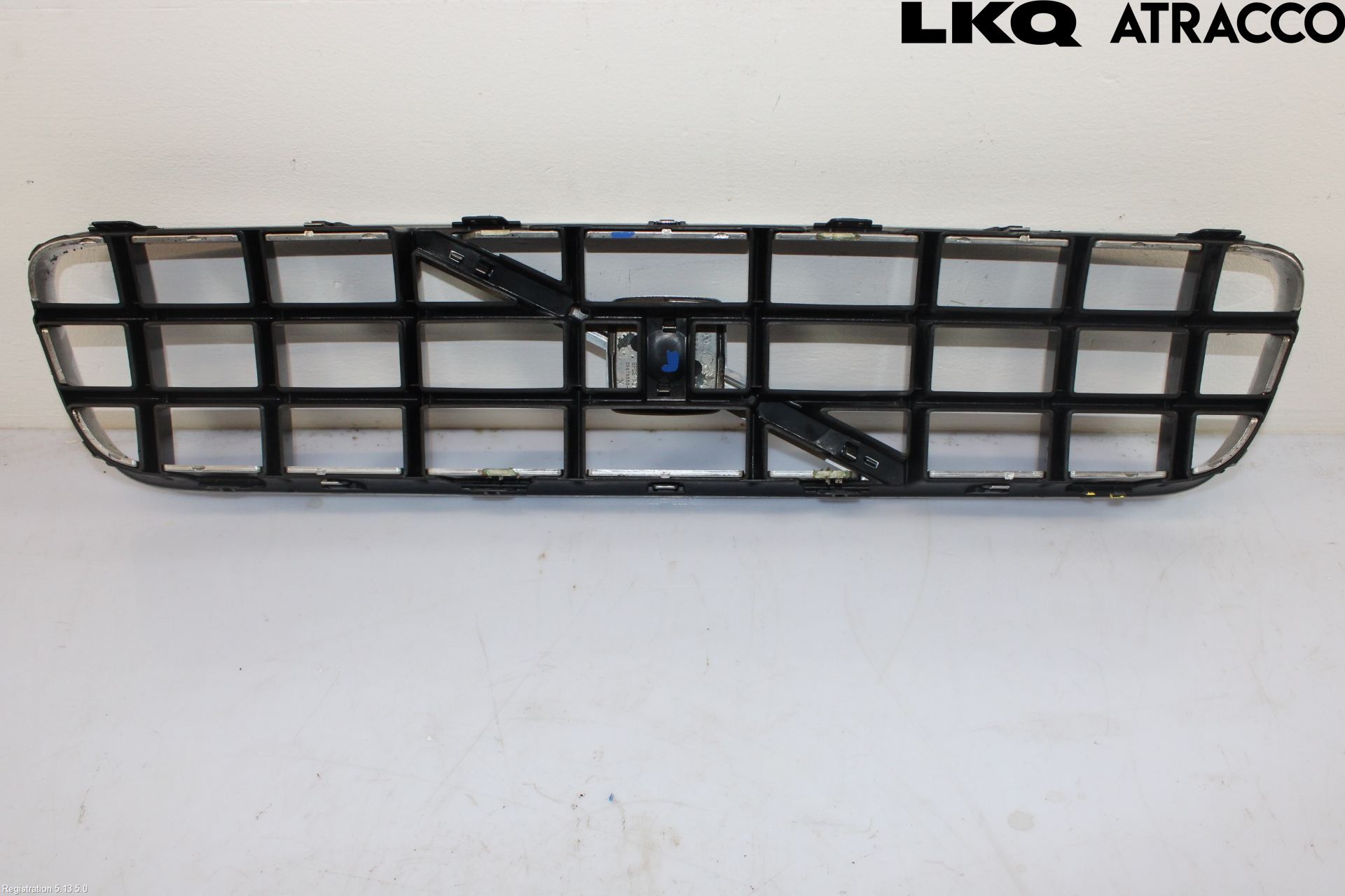 Volvo C70 06-10 Grill Komplett