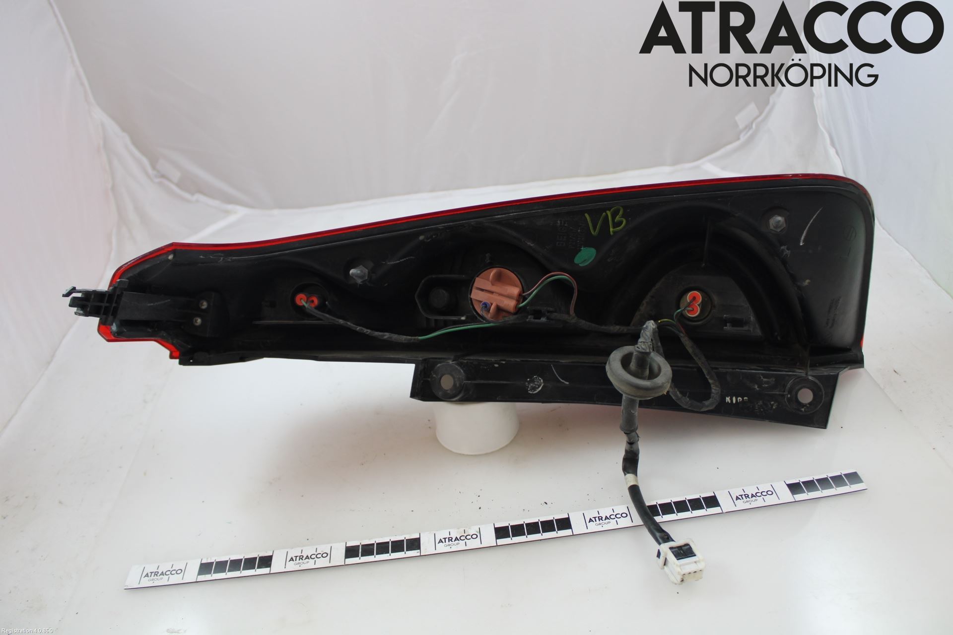 Nissan NOTE E11 06-14 Baklykt Venstre