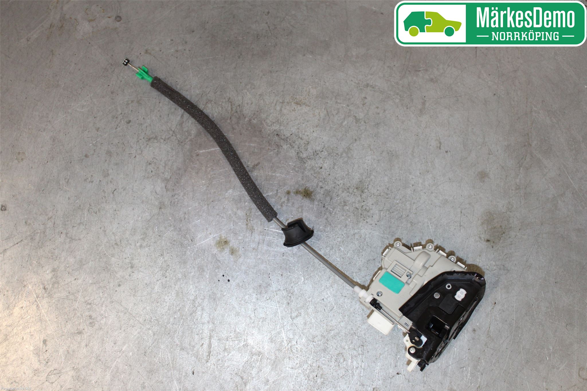 Audi A4/S4 B9 16-19 Dørlås - Låsekasse