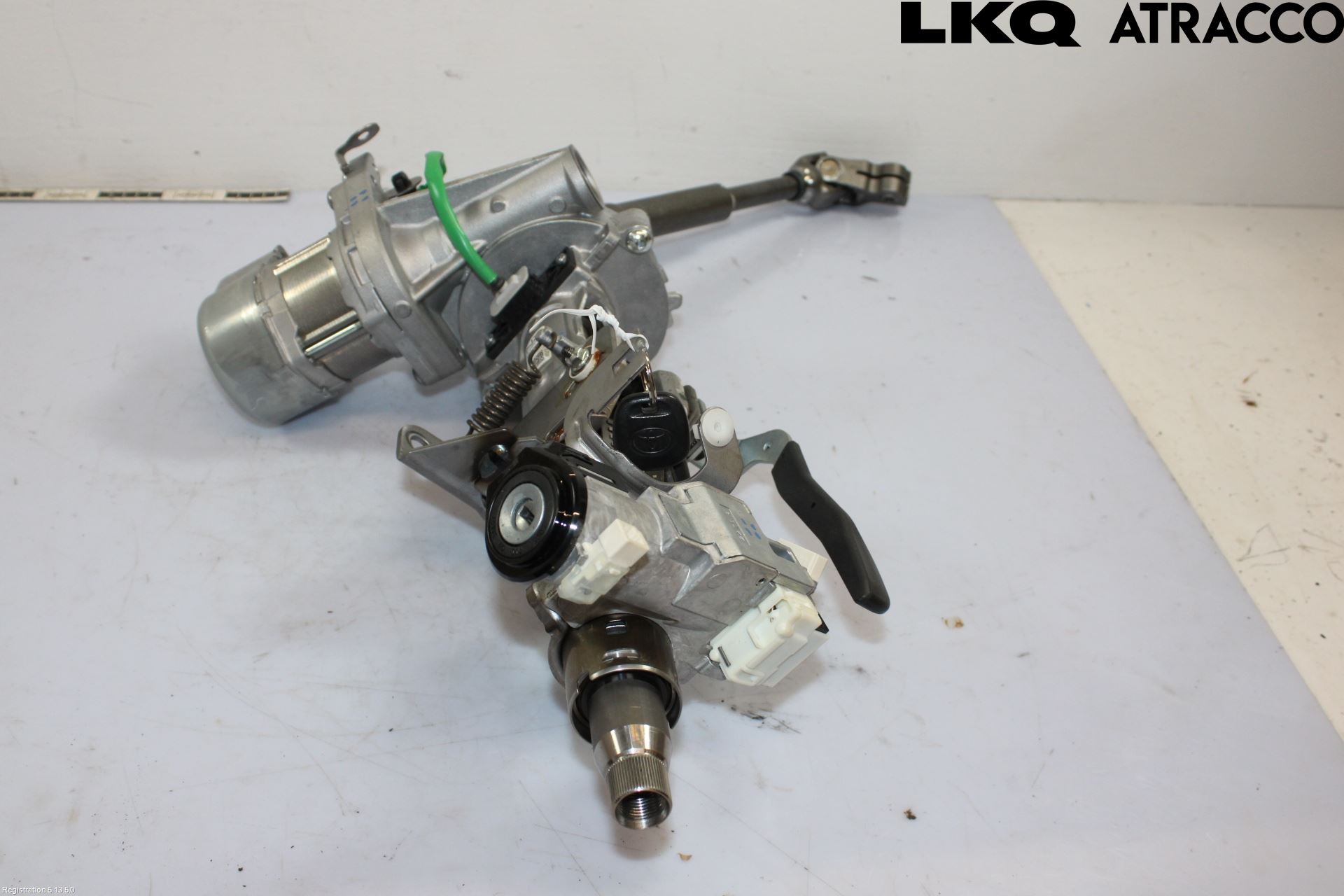 Toyota YARIS XP21 20- Rattakselaggregat Innebygd Servo