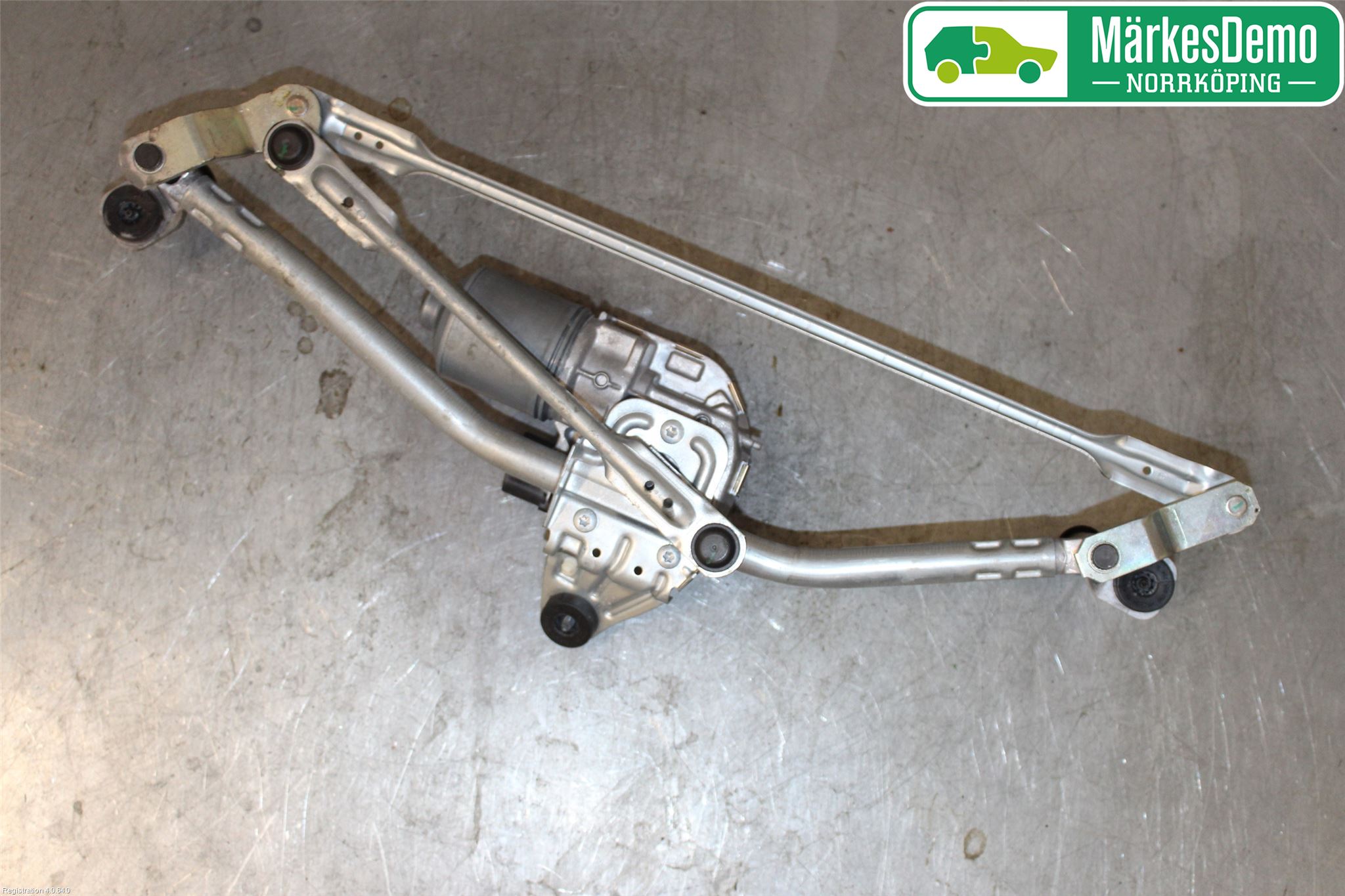 Volkswagen VW PASSAT 15-19 Viskeroverføring Frontrute
