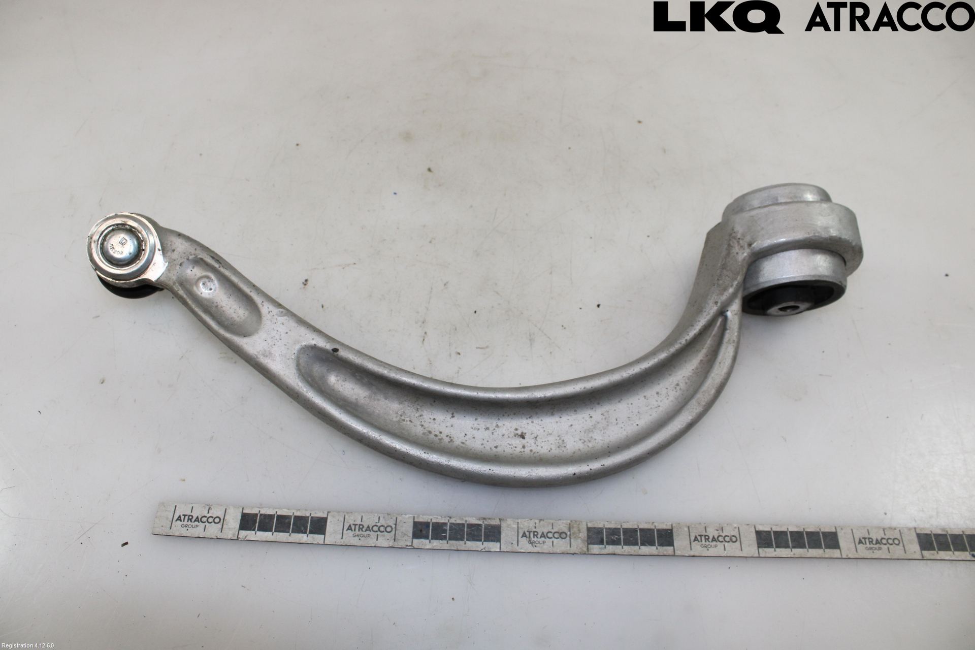 Audi Q5 09-16 Bærearm Foran Høyre Nedre