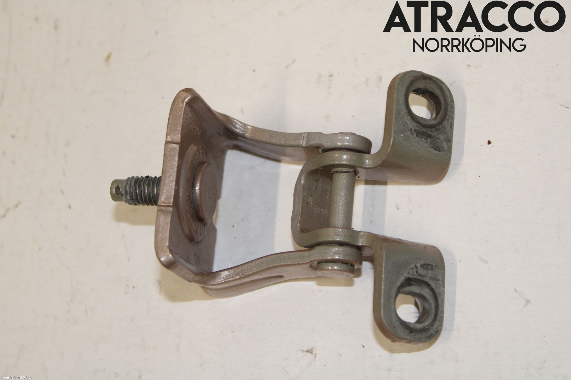 Seat ARONA Bakluke Hengsel Venstre
