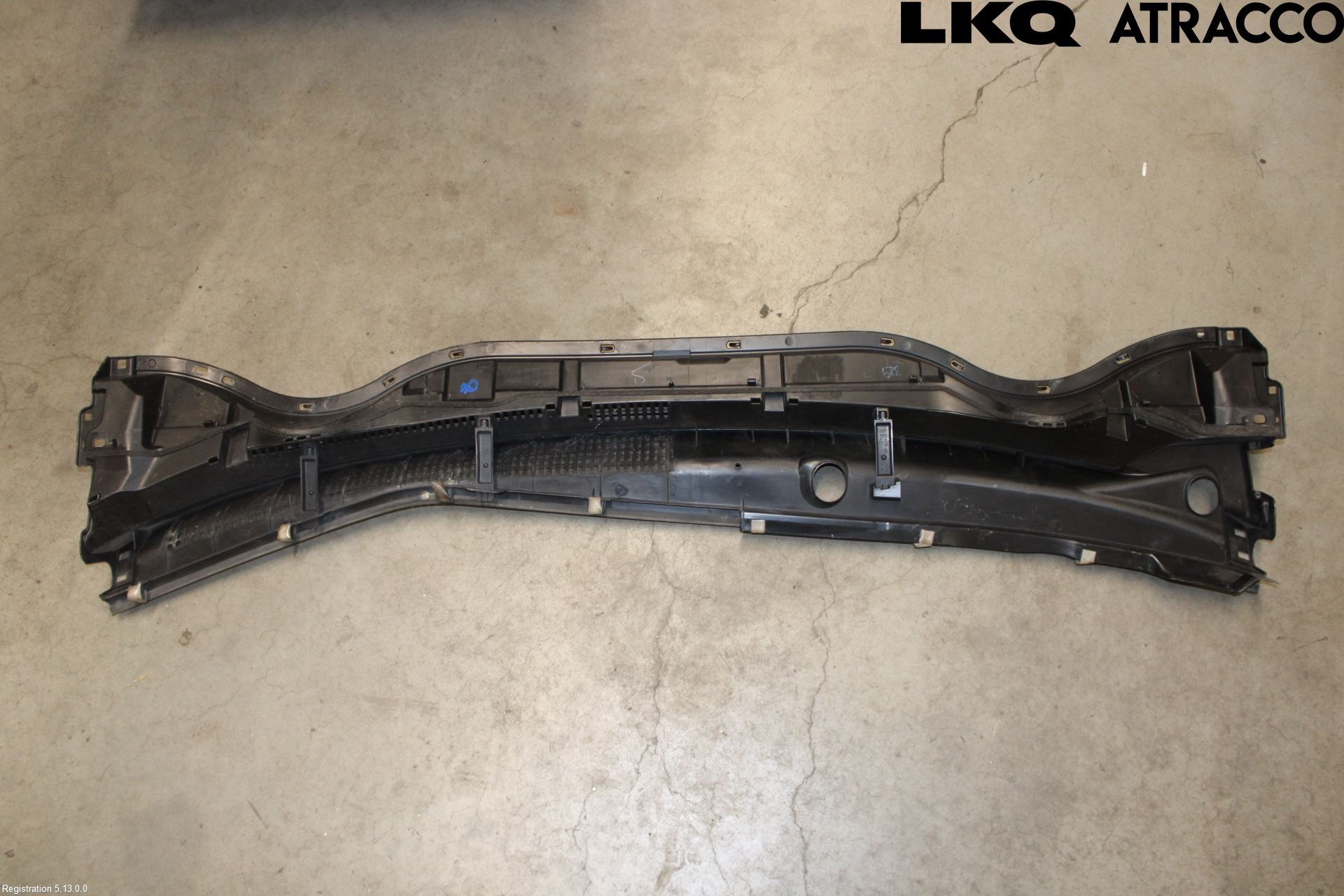 Toyota AURIS 13-19 Visker Deksel-Grill-Under Frr