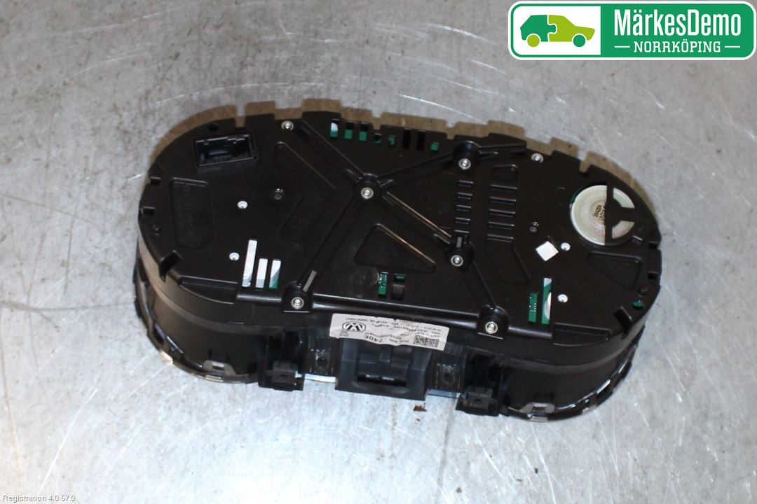 Volkswagen VW POLO 10-17 Instr Kombinert