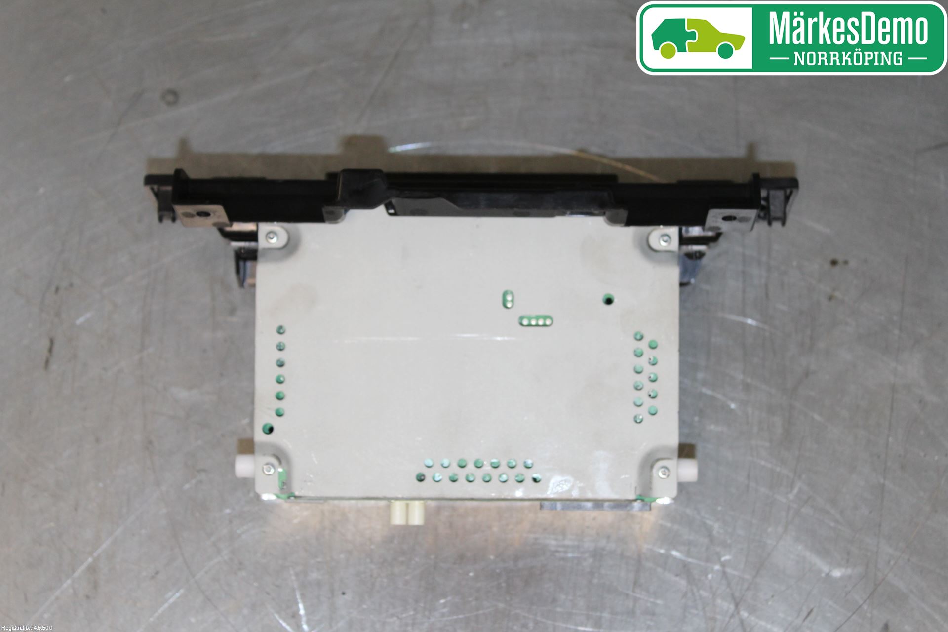 Landrover LAND ROVER DISCOVERY 4 10-16 Stereo Radio Med Cd