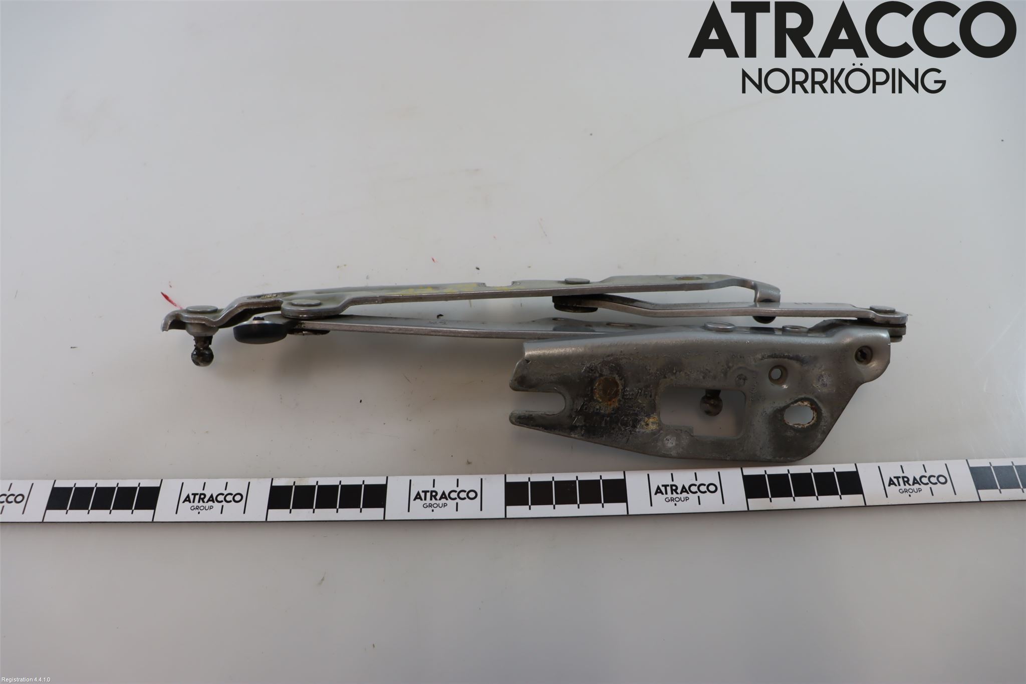 Audi A6/S6     05-11 Bakluke Hengsel Venstre