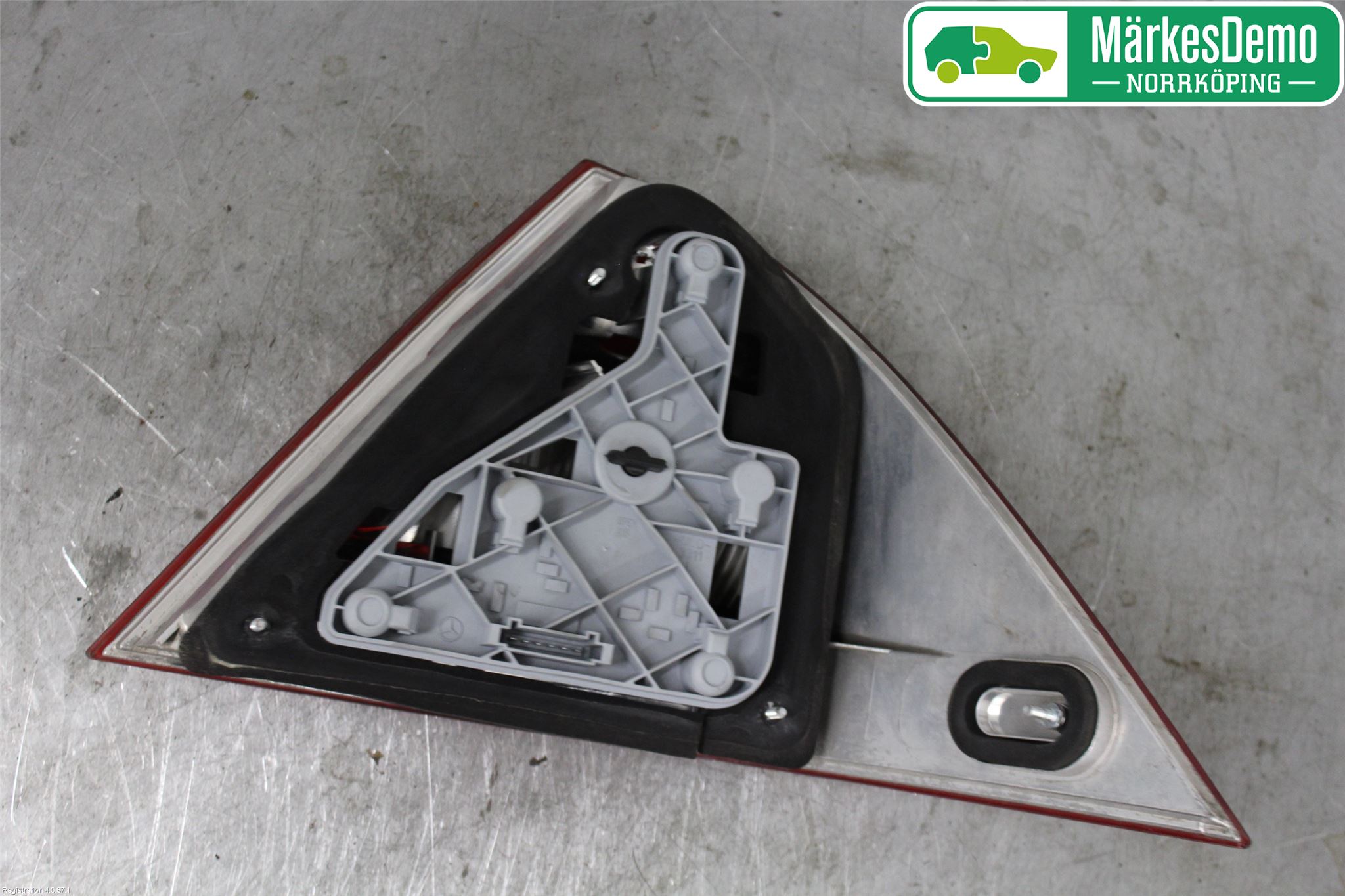 Mercedes-Benz MB C (203) 00-07 Baklykt Venstre