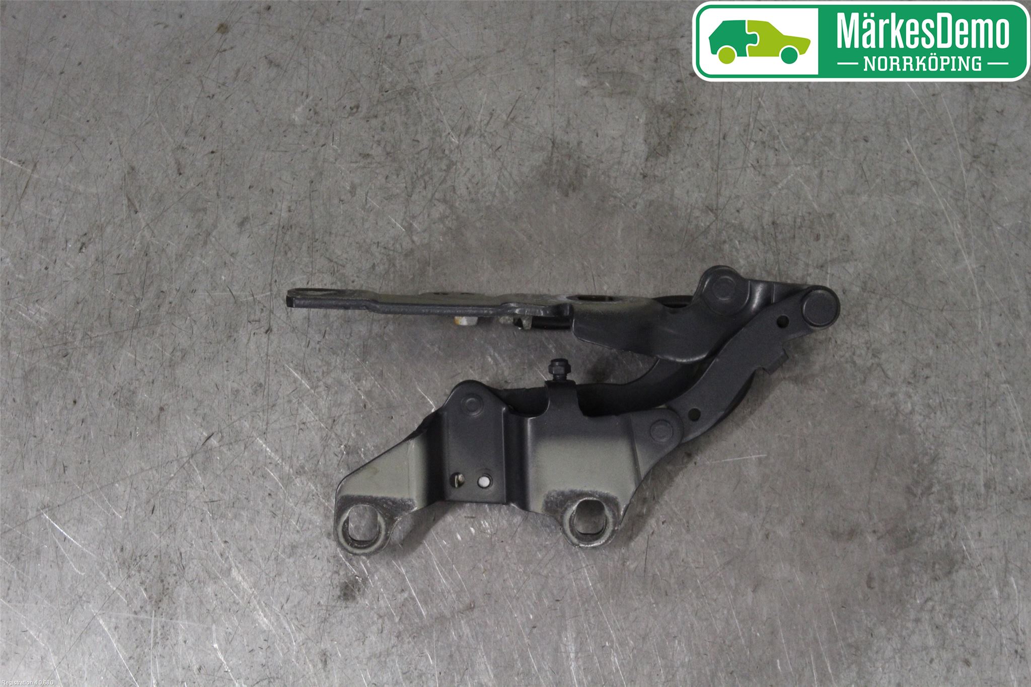 BMW 3 E90/91 SED/TOU 05-12 Panser Hengsel - Hengsler
