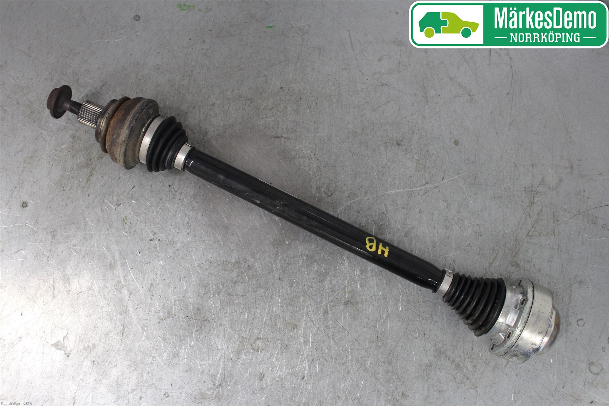 Audi A4/S4 B9 16-19 Drivaksel Bak Kompl Høyre
