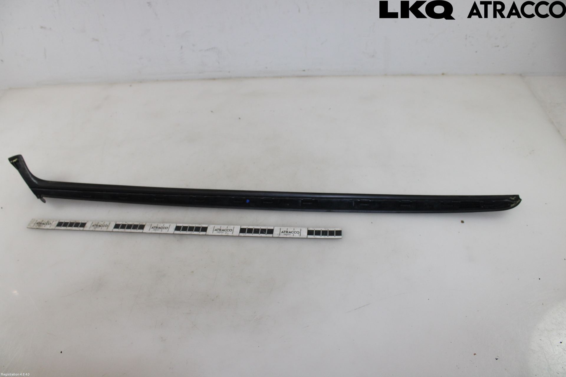 Opel ASTRA L 22- Frontrute Dekorlist