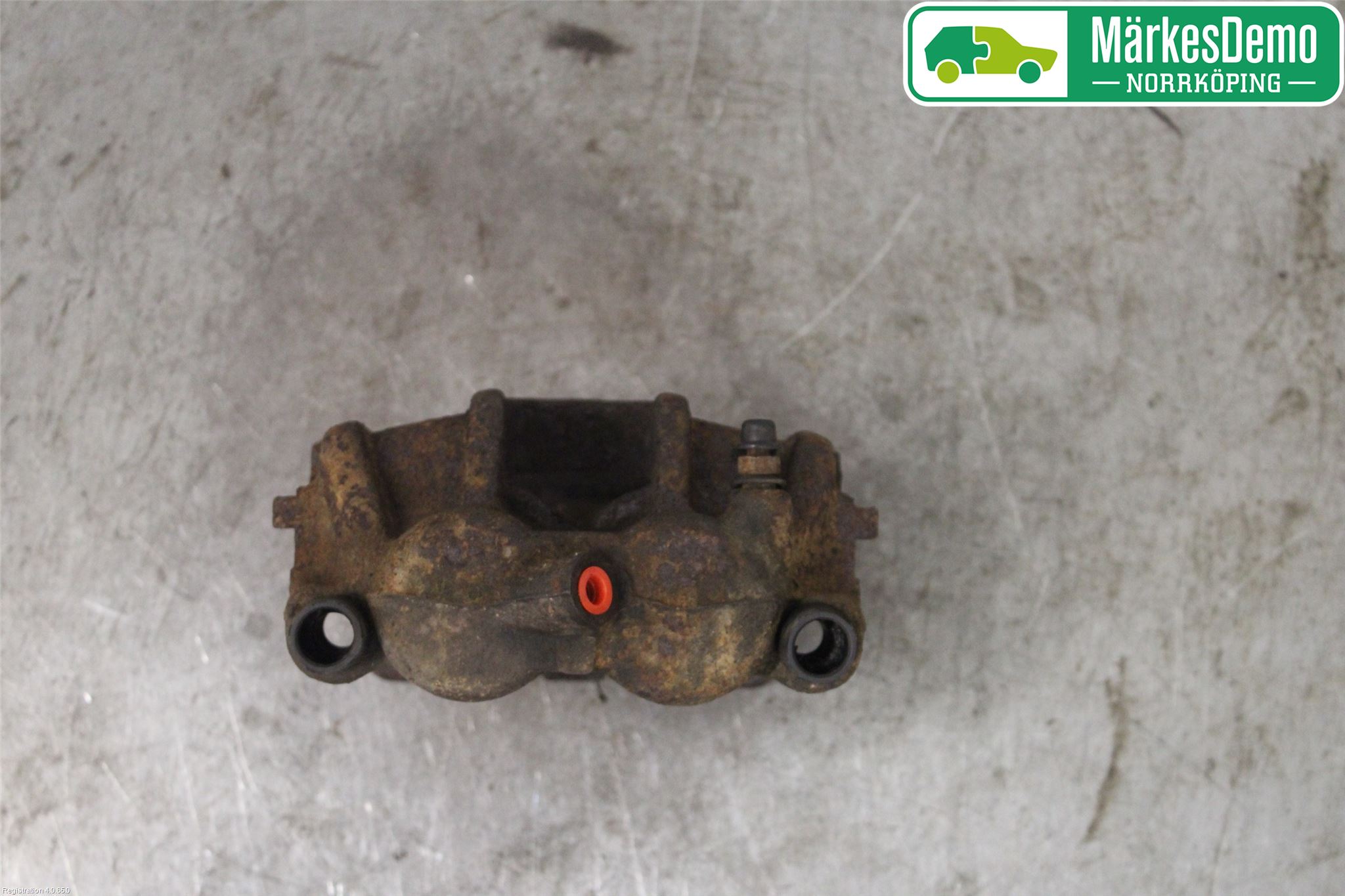 BMW X5 E53     99-06 Bremsecaliper Foran Venstre
