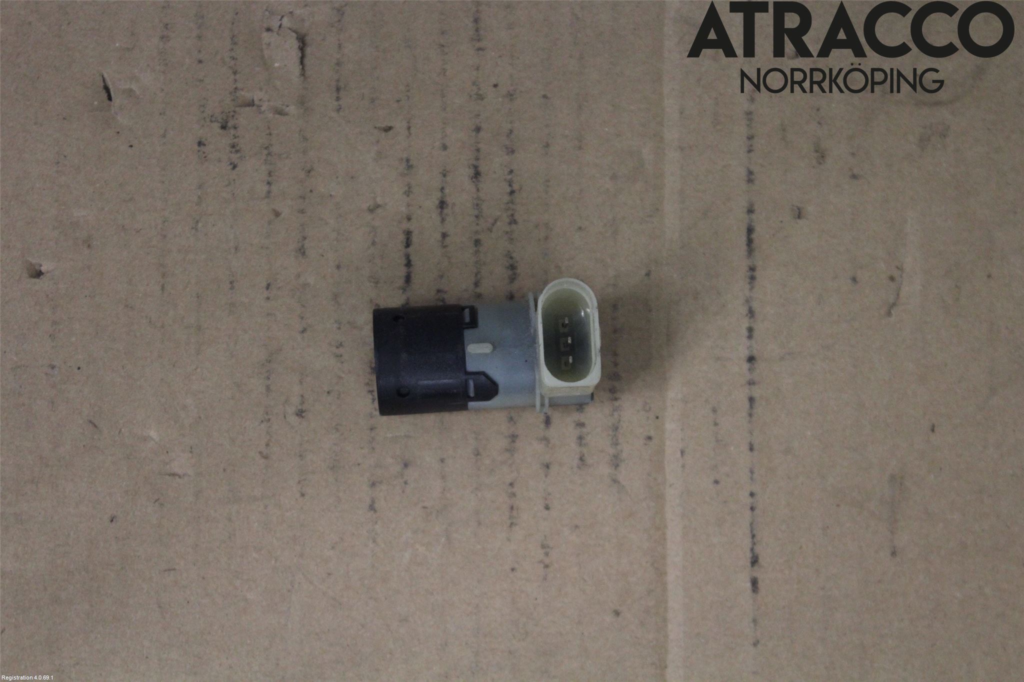 Audi A8/S8 4E  02-09 Sensor Parkering Front