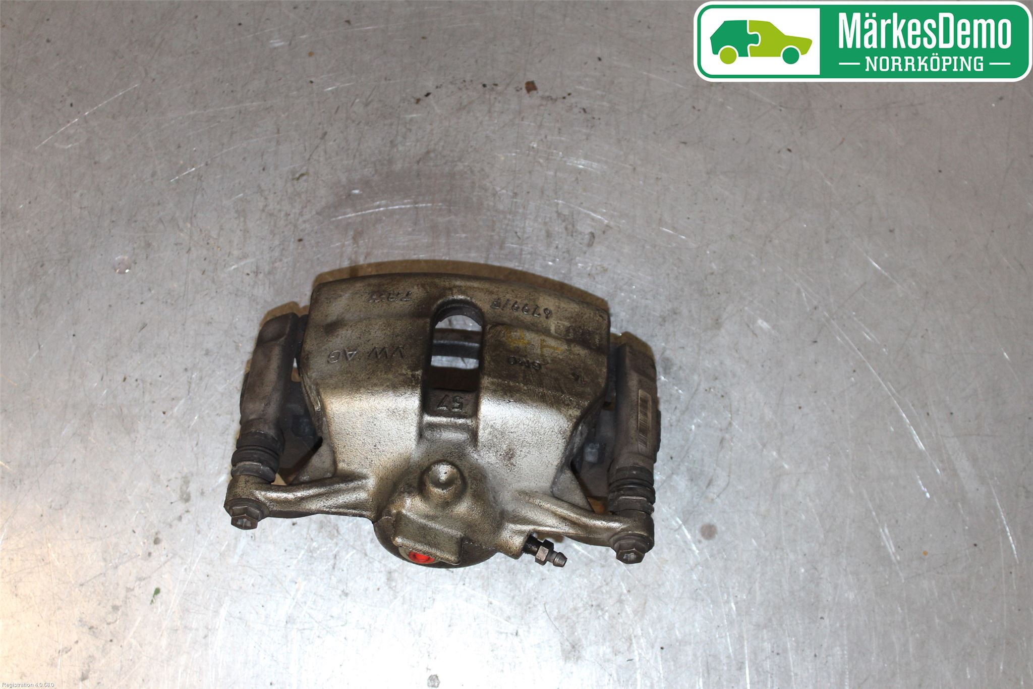 Volkswagen VW CADDY 16-20 Bremsecaliper Foran Høyre