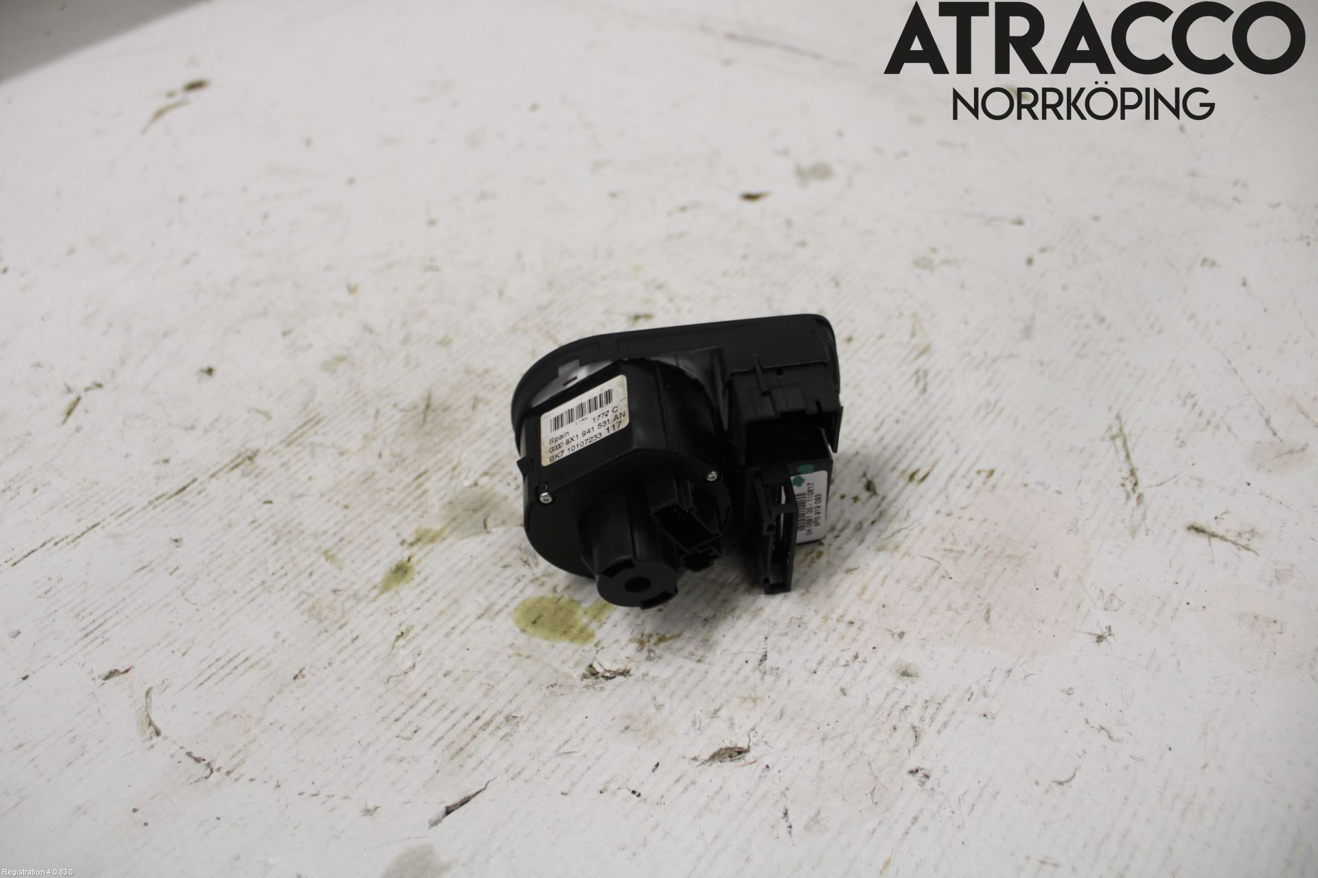 Audi Q3 8U 12-18 Bryter Hovedlys